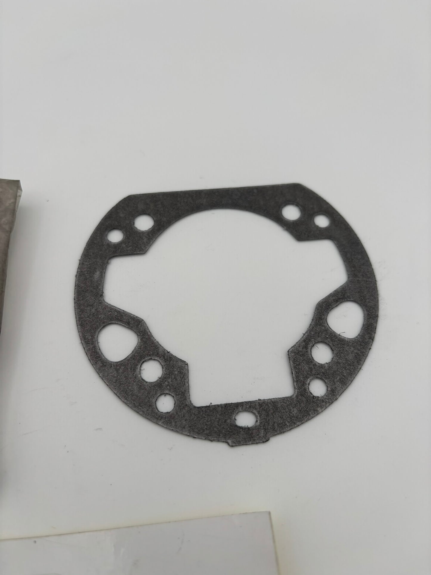 SUZUKI CYLINDER BASE GASKET SUB 11241-19300 11241-19310 11241-05001 S67