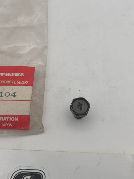 SUZUKI BOLT SUB 01500-06103 01500-0610B 01107-06104 S69