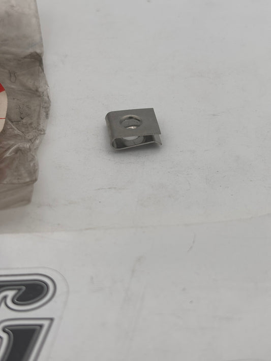 SUZUKI FRONT FENDER NUT 09148-04015 S69