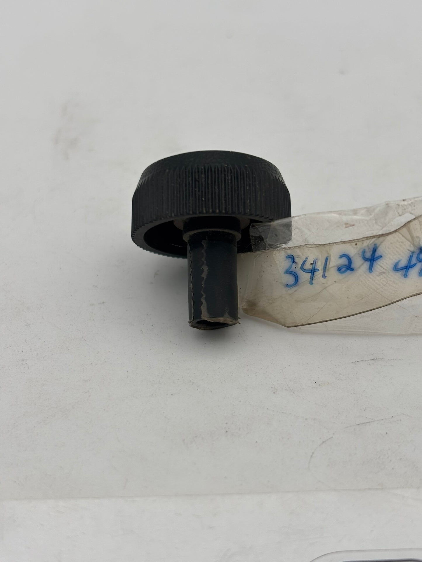 SUZUKI TRIP METER KNOB 34124-49000 S70