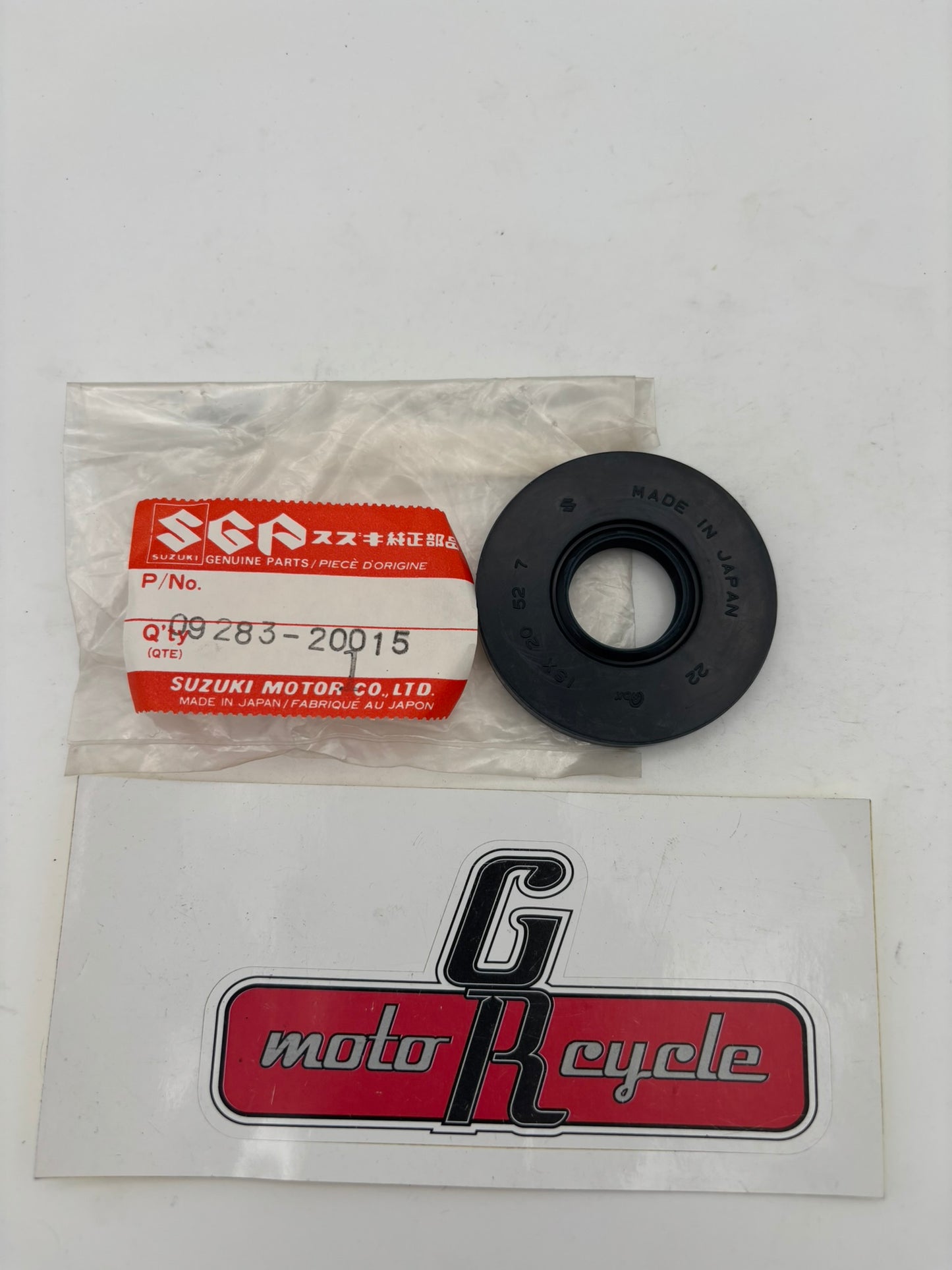 SUZUKI OIL SEAL (20X52X7) 09283-20015 S70