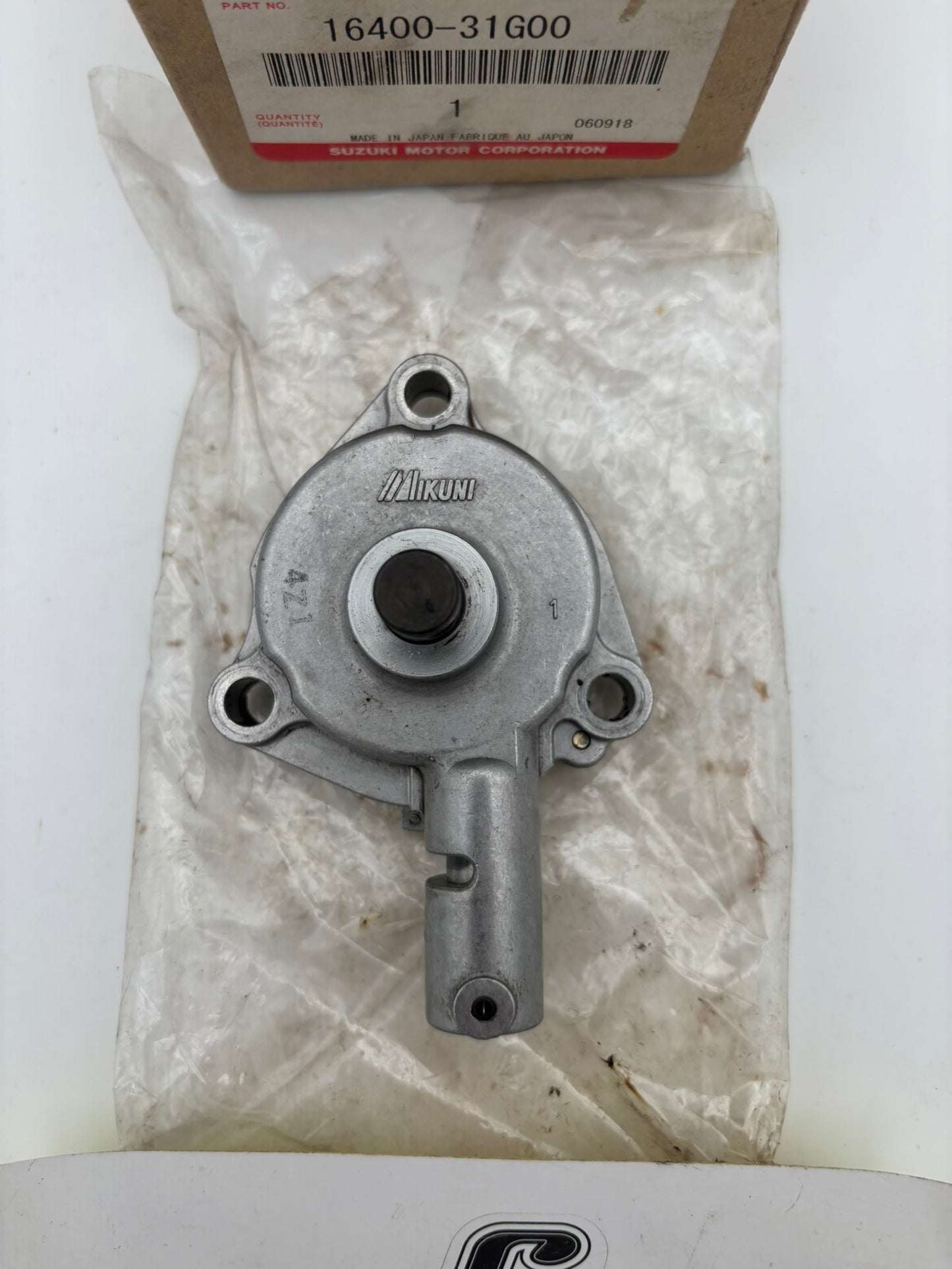 SUZUKI USED ENGINE OIL PUMP ASSY 16400-31G00-U S71