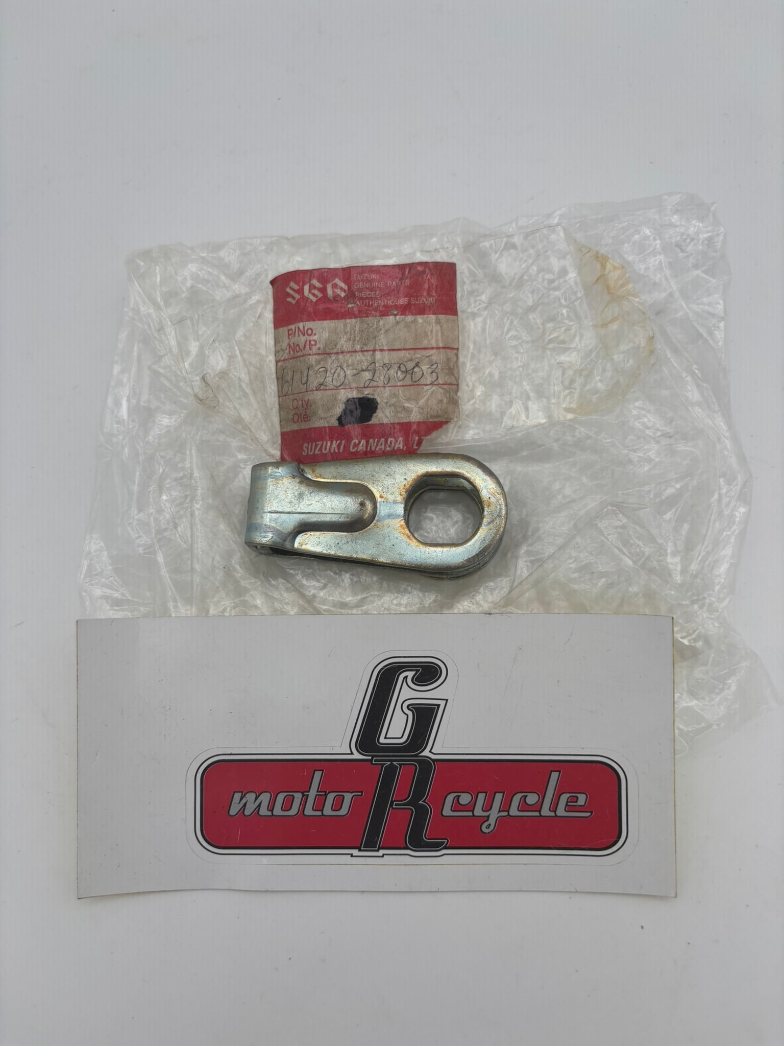 SUZUKI CHAIN ADJUSTER SUB 61420-28004 61420-28003 S72