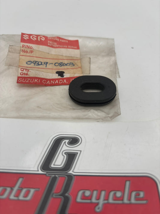 SUZUKI CUSHION 09329-08003 S72