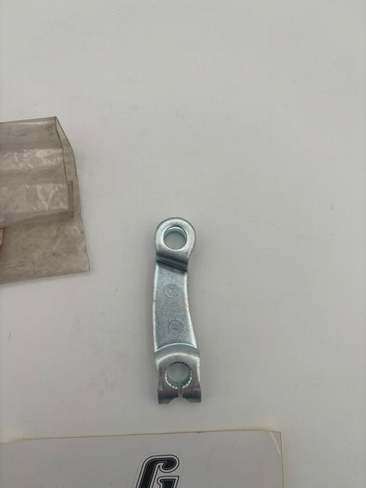 SUZUKI REAR BRAKE LEVER 64451-20001 S72