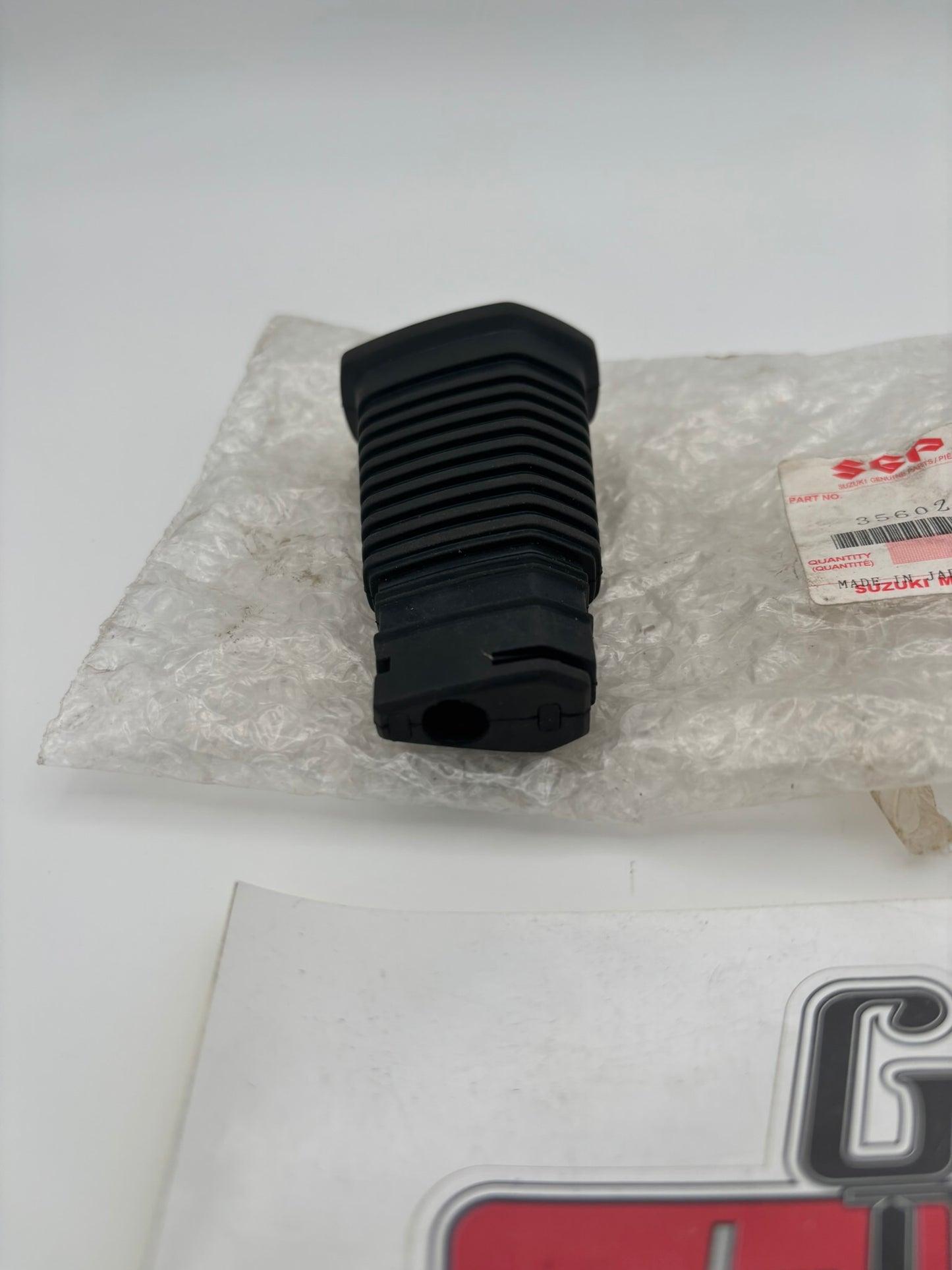SUZUKI FRONT TURN SIGNAL LH LAMP (INCOMPLETE) 35602-29F60-I S77