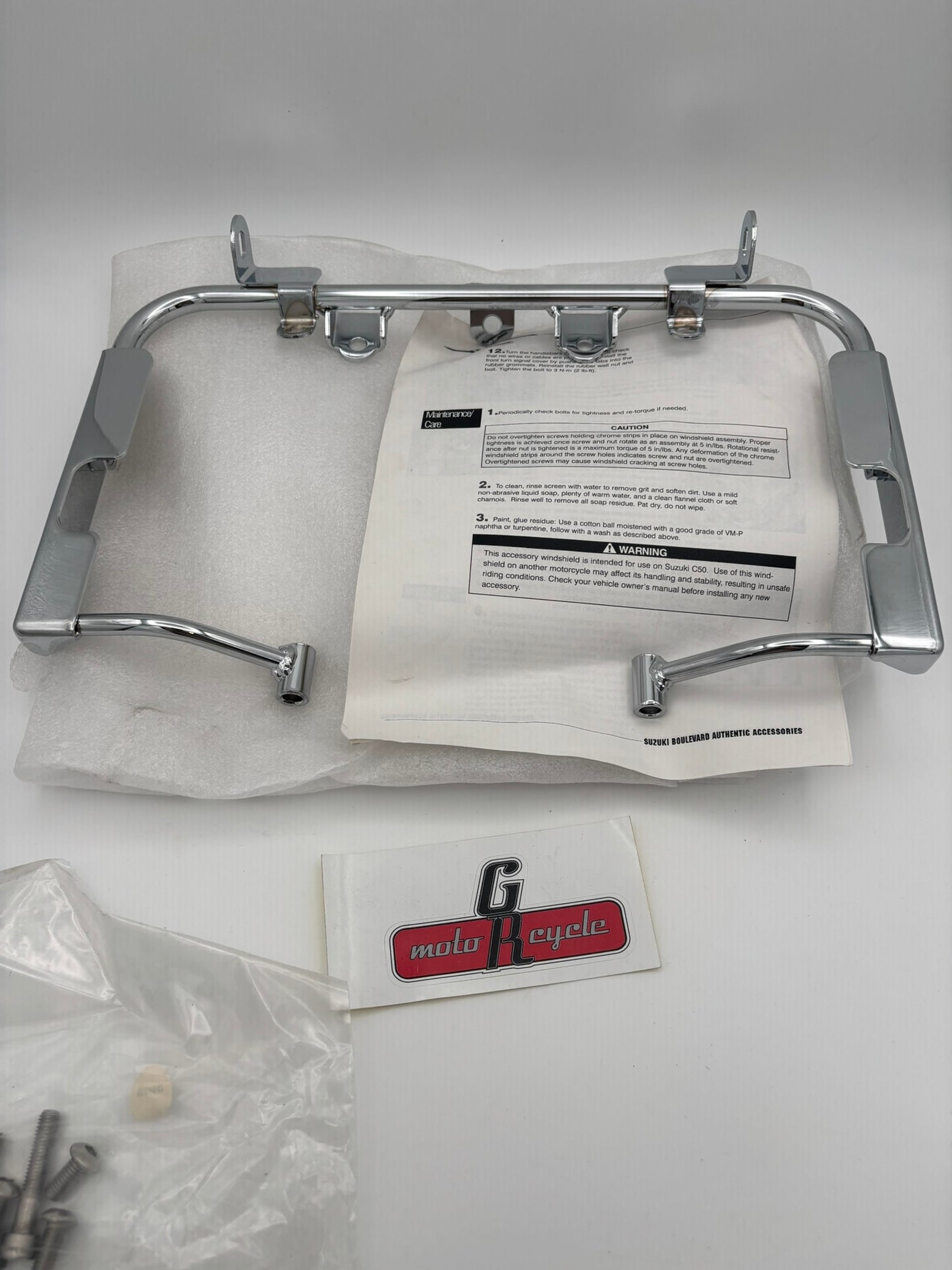 SUZUKI WINDSHIELD MOUNT HARDWARE KIT (INCOMPLETE) SUB 990A0-70022 990A0-70002-I S79
