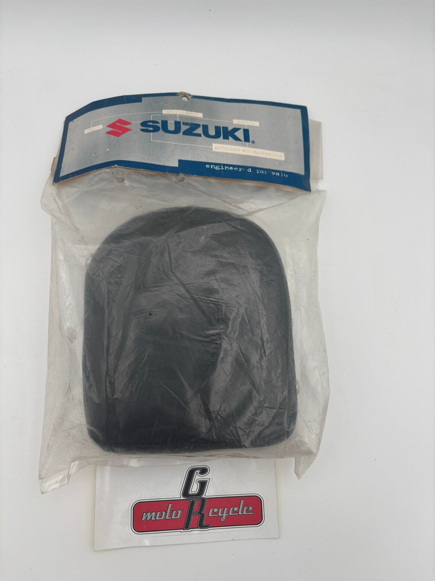 SUZUKI STUDDED BACK REST PAD SUB 990A0-71002 99950-70202-SPD S80