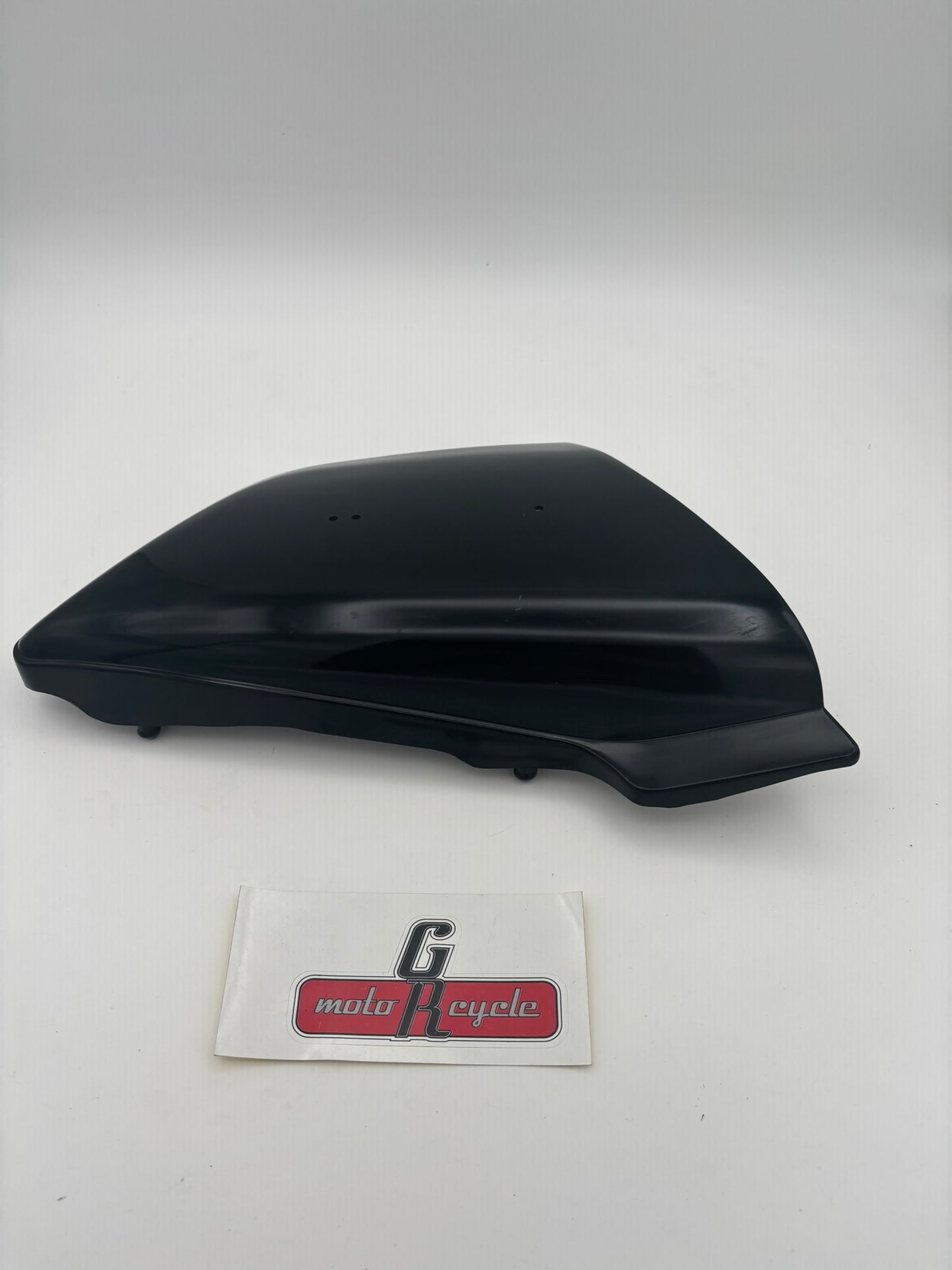 SUZUKI LEFT FRAME COVER 47211-45310 S81