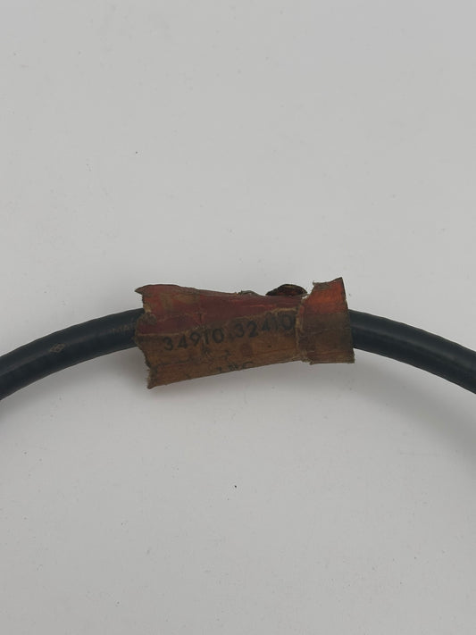 SUZUKI SPEEDOMETER CABLE SUB 34910-32411 34910-32410 S82