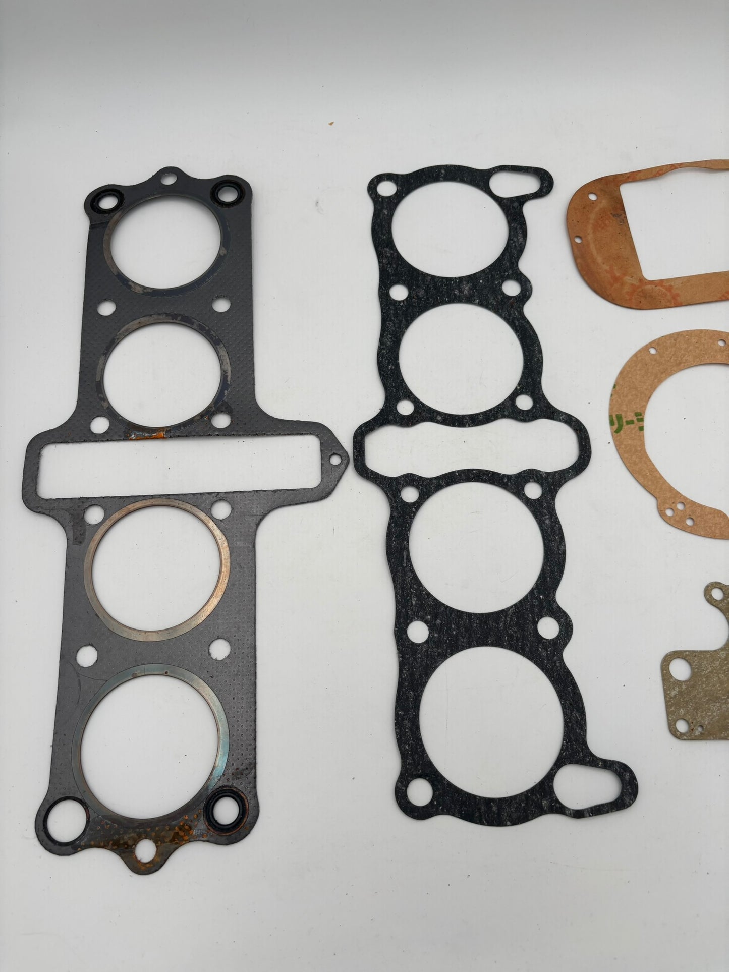 SUZUKI GASKET SET (INCOMPLETE) SUB 11400-49892 11400-49898 11400-49890-I S83