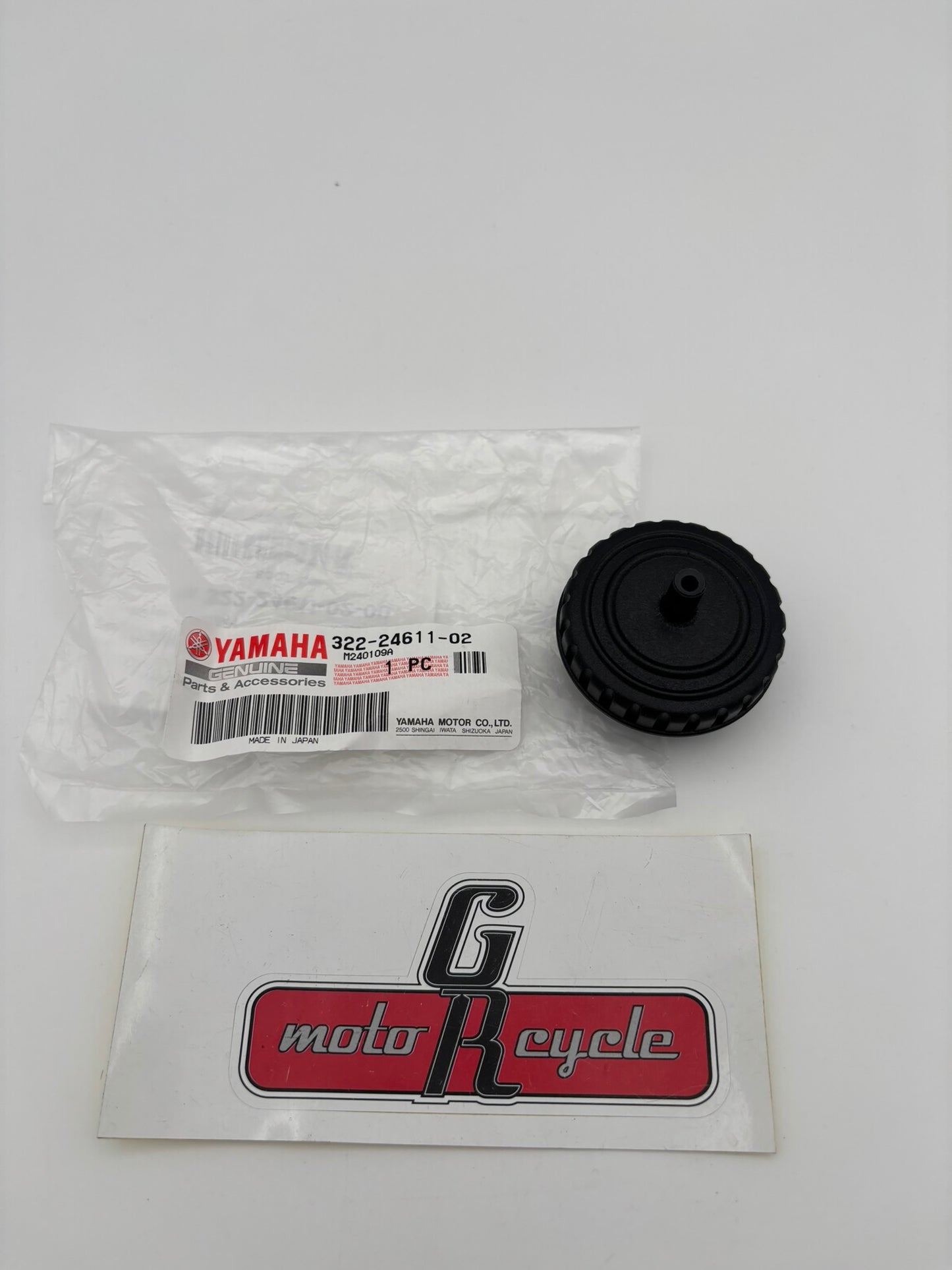 YAMAHA CAP BODY SUB 322-24611-00-00 322-24611-01-00 322-24611-02-00 Y121