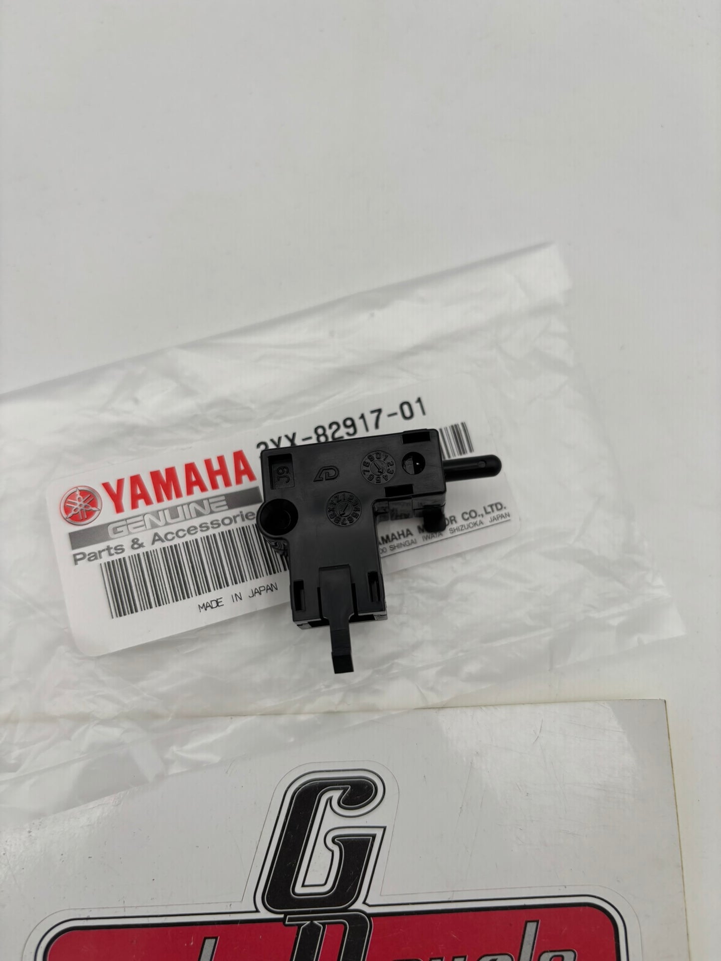 YAMAHA SWITCH 3YX-82917-01-00 Y51