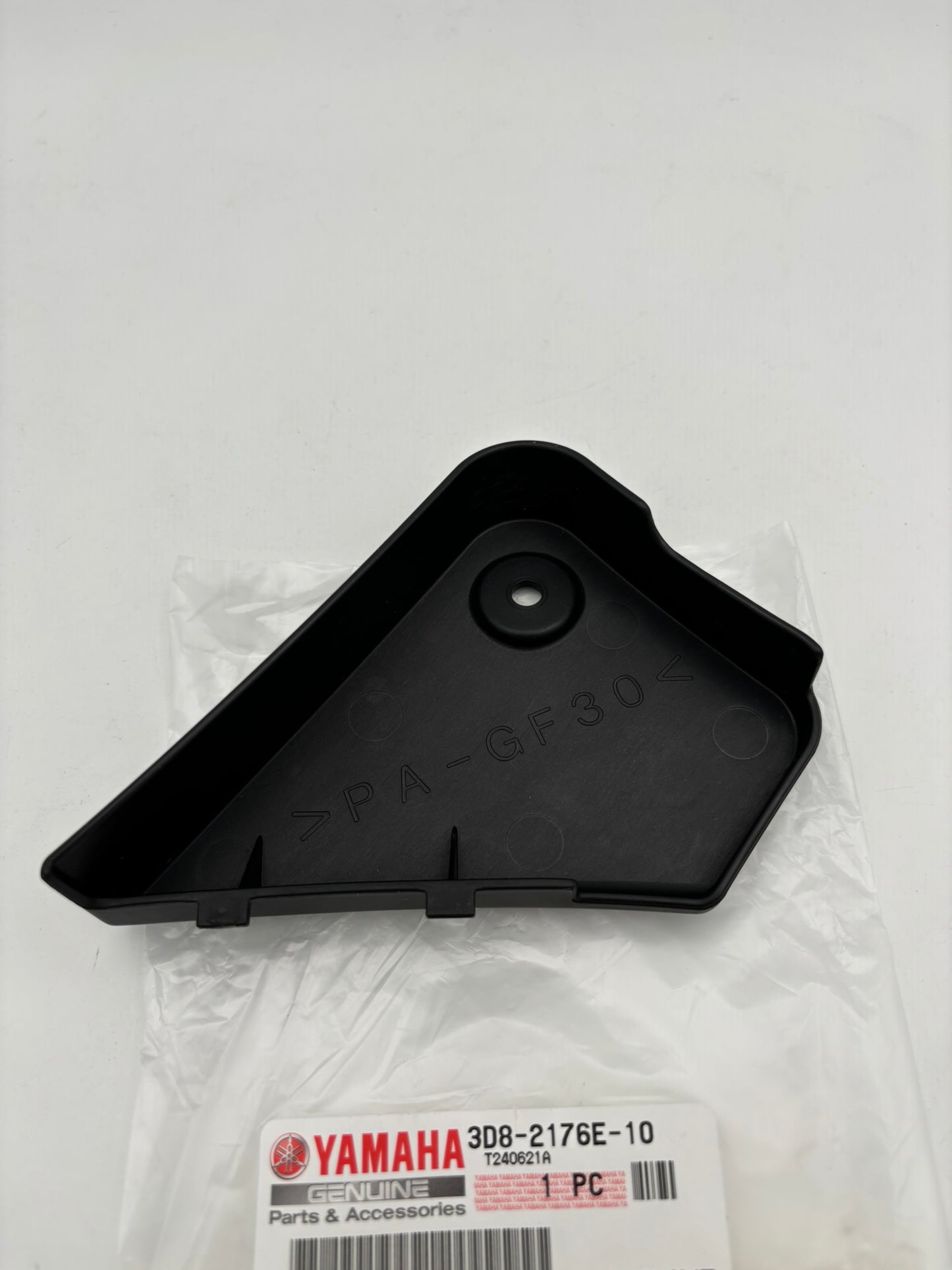 YAMAHA PLATE 3D8-2176E-10-00 Y104
