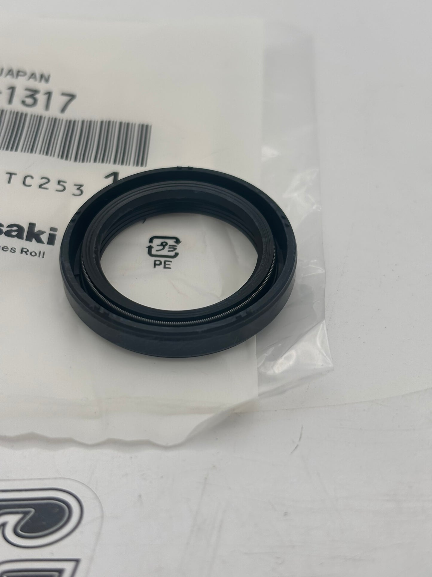 KAWASAKI OIL SEAL TC25356 SUB 92049-1175 92049-1317 K13