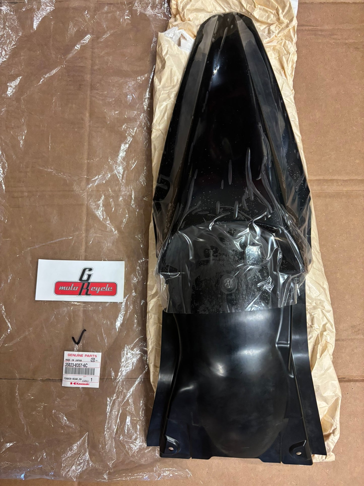 KAWASAKI REAR FENDER EBONY 35023-0357-6C KBOX