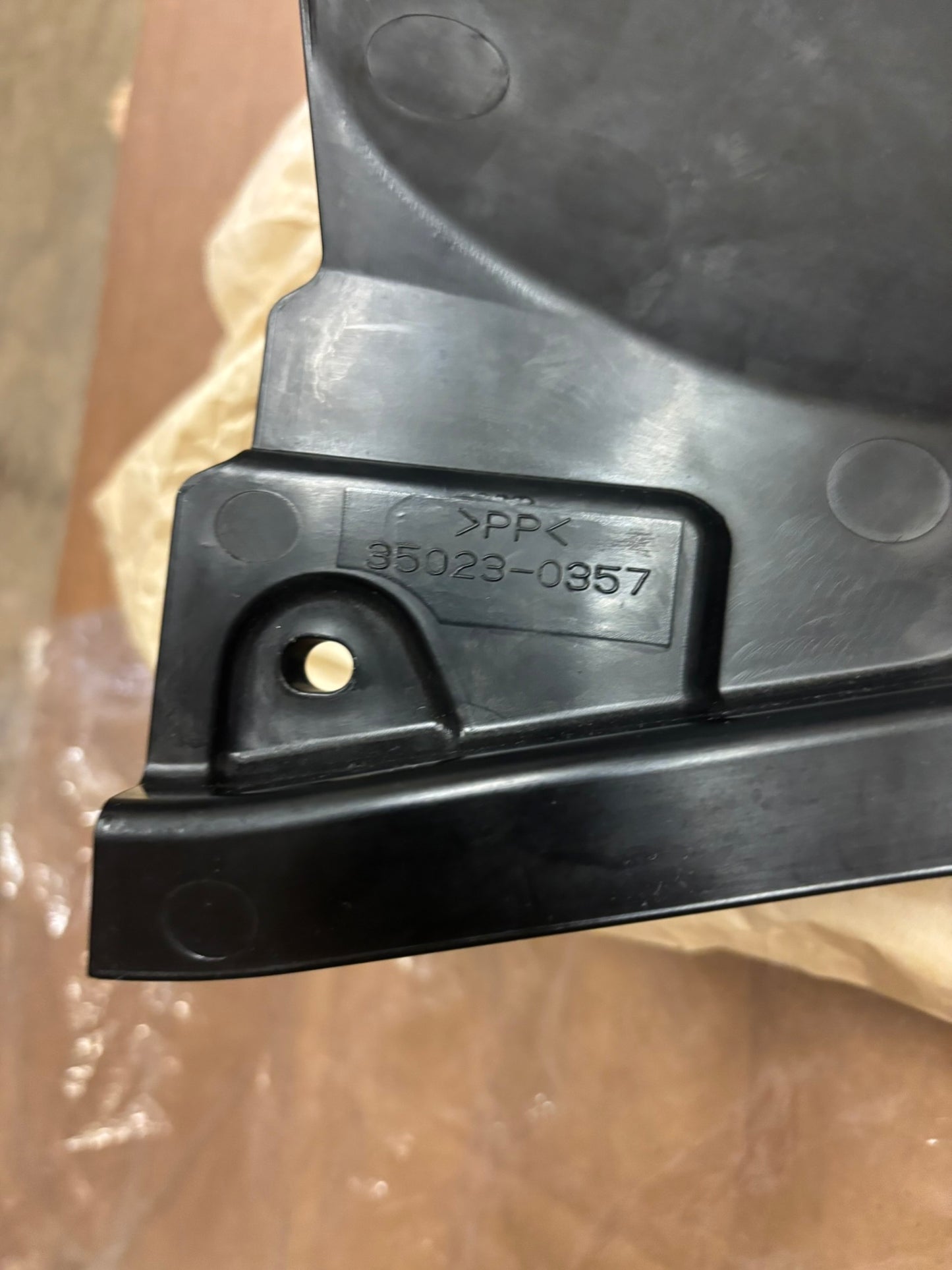 KAWASAKI REAR FENDER EBONY 35023-0357-6C KBOX