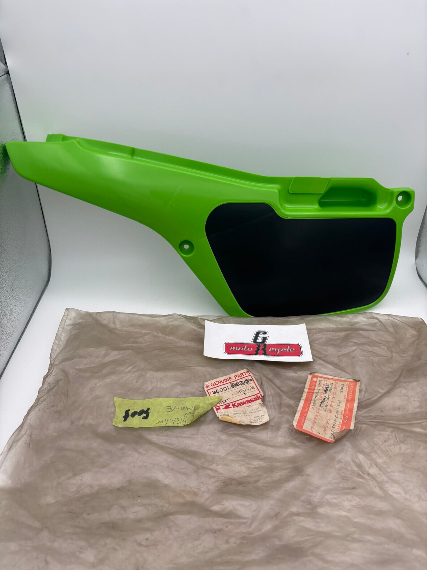 KAWASAKI LEFT HAND SIDE COVER L.GREEN SUB 36001-1400-AE 36001-5183-6W K42