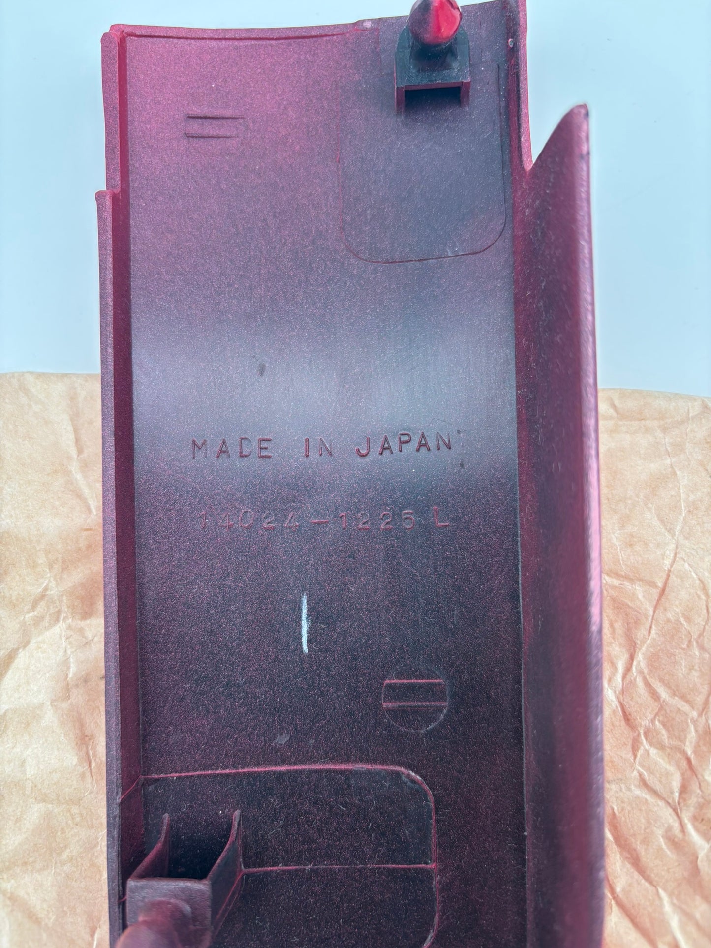 KAWASAKI LEFT HAND SEAT COVER, COVER, RED 14024-1225 K43