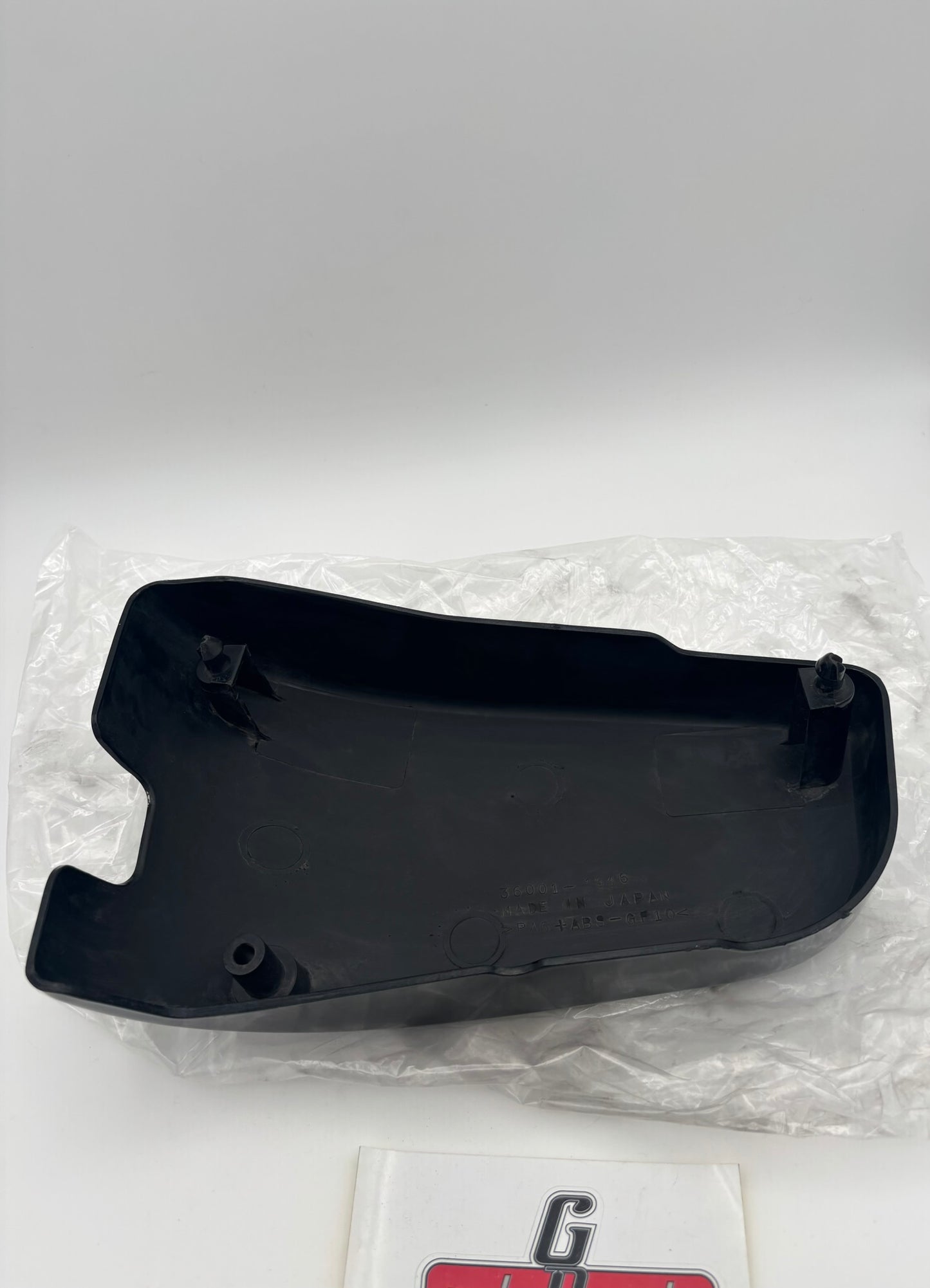 KAWASAKI USED RIGHT HAND SIDE COVER EBONY 36001-1646-H8-U K43