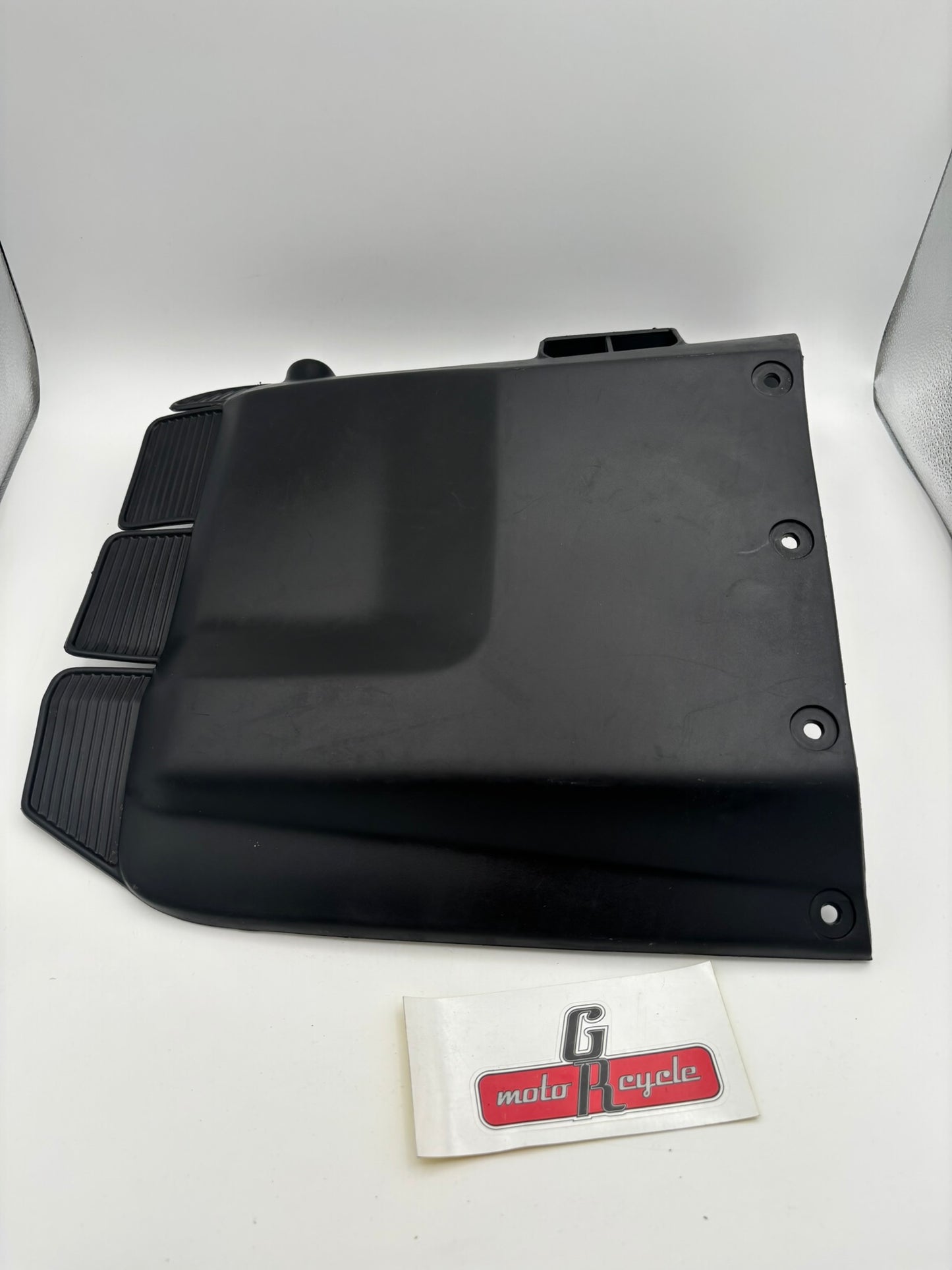 KAWASAKI RIGHT HAND LOWER FRONT FLAP 35019-1217 K44