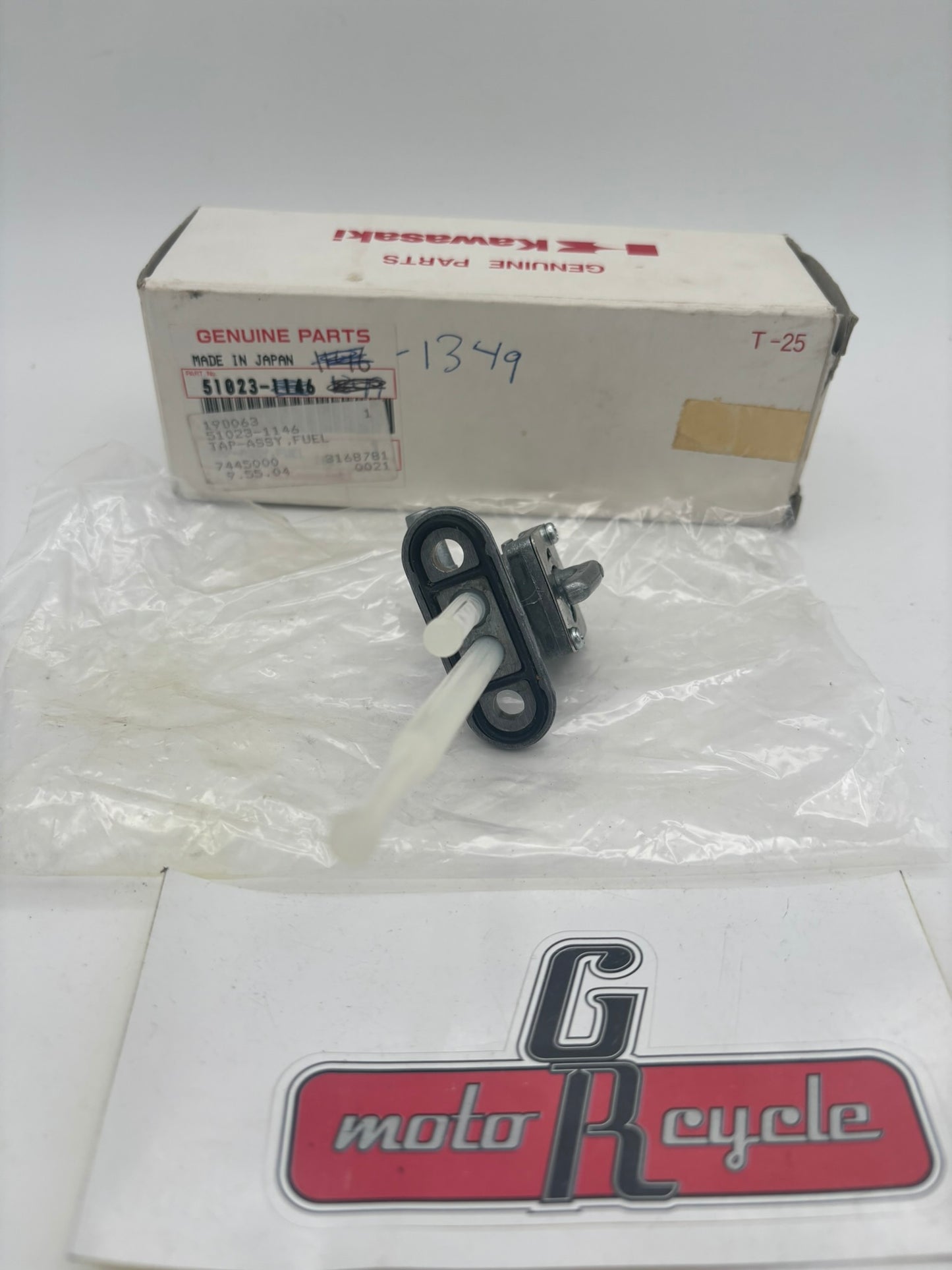 KAWASAKI FUEL TAP VALVE PETCOCK ASSY SUB 51023-1349 51023-0728 51023-1146 K45