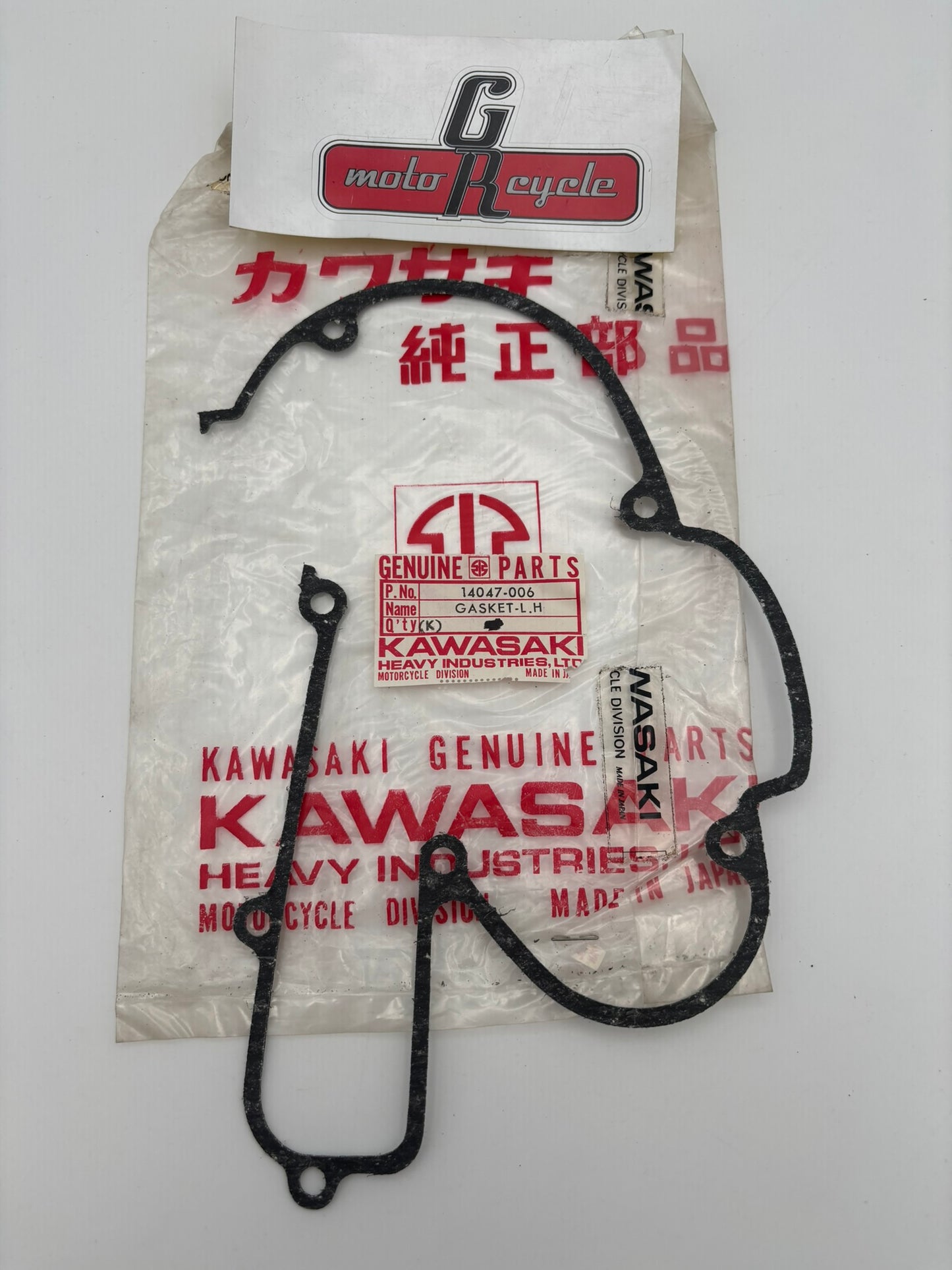 KAWASAKI CARBURETOR COVER GASKET 14047-006 K47