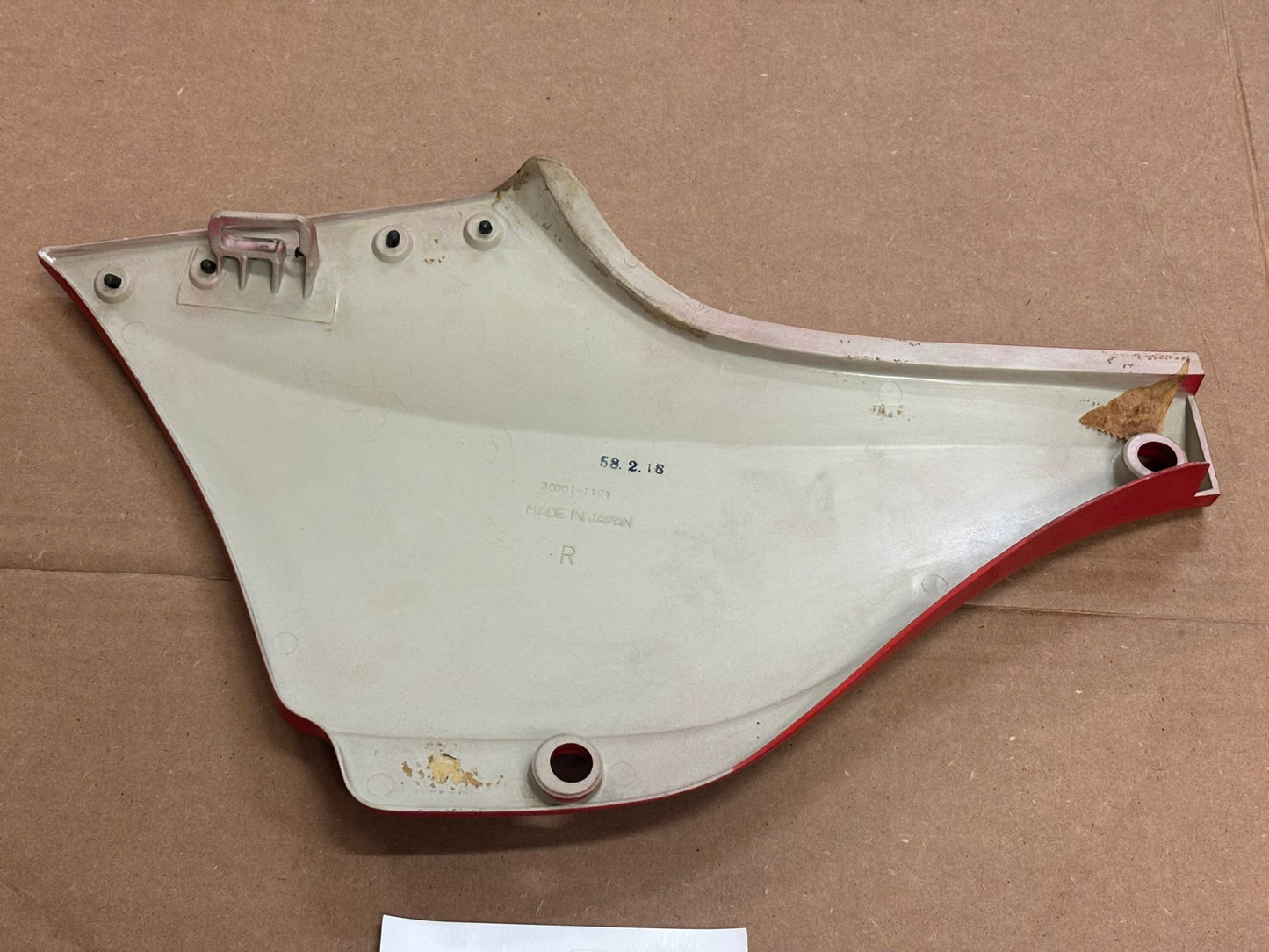 KAWASAKI GPZ750 RH SIDE COVER PANEL 36001-1191 K50