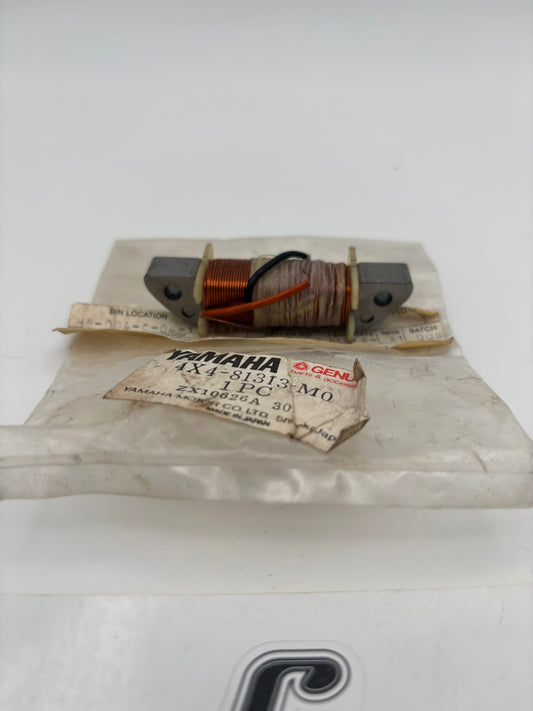 YAMAHA LIGHTING COIL 1 4X4-81313-M0-00 Y1