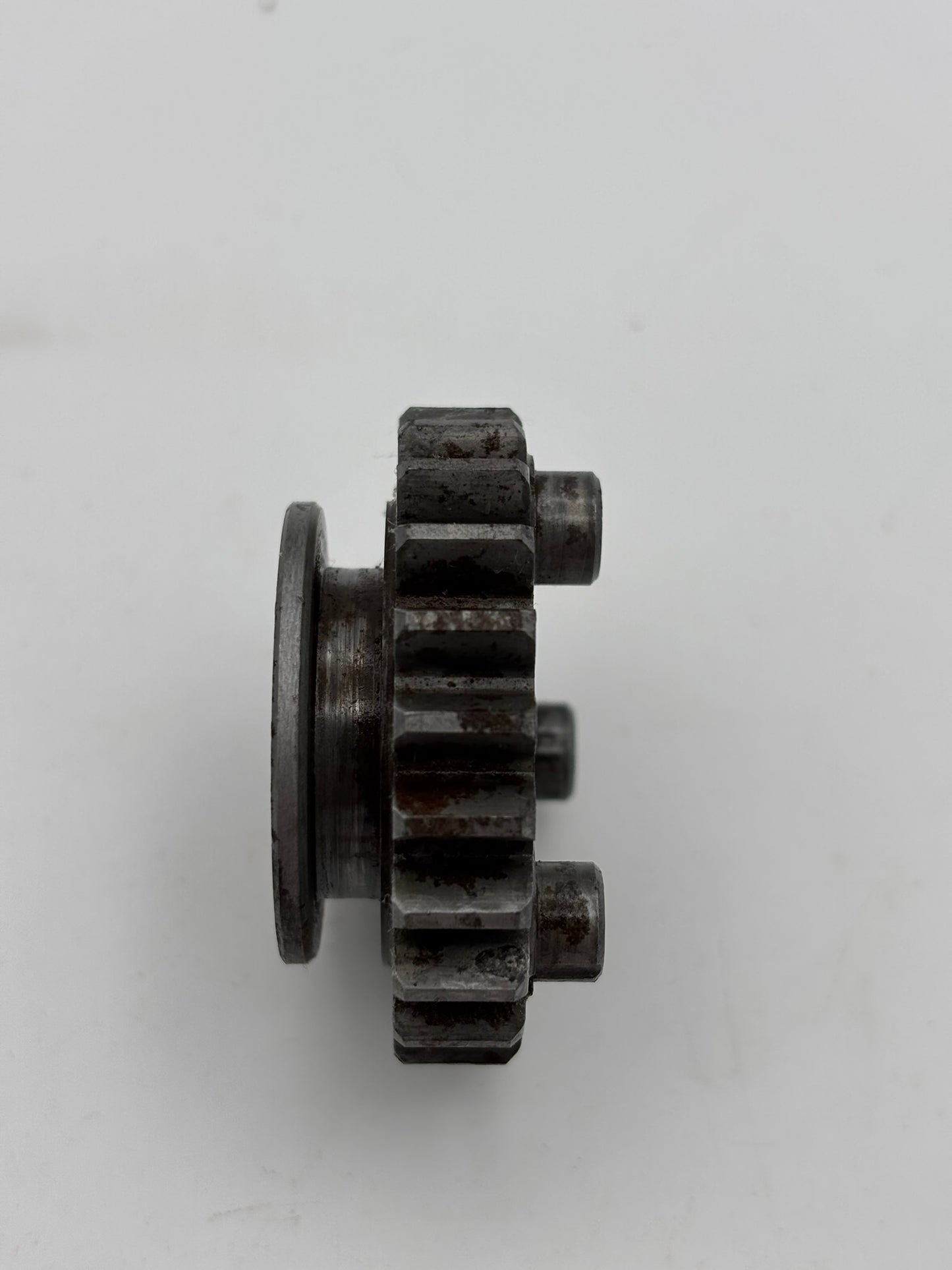 YAMAHA 4TH WHEEL GEAR 248-17241-00-00 Y2