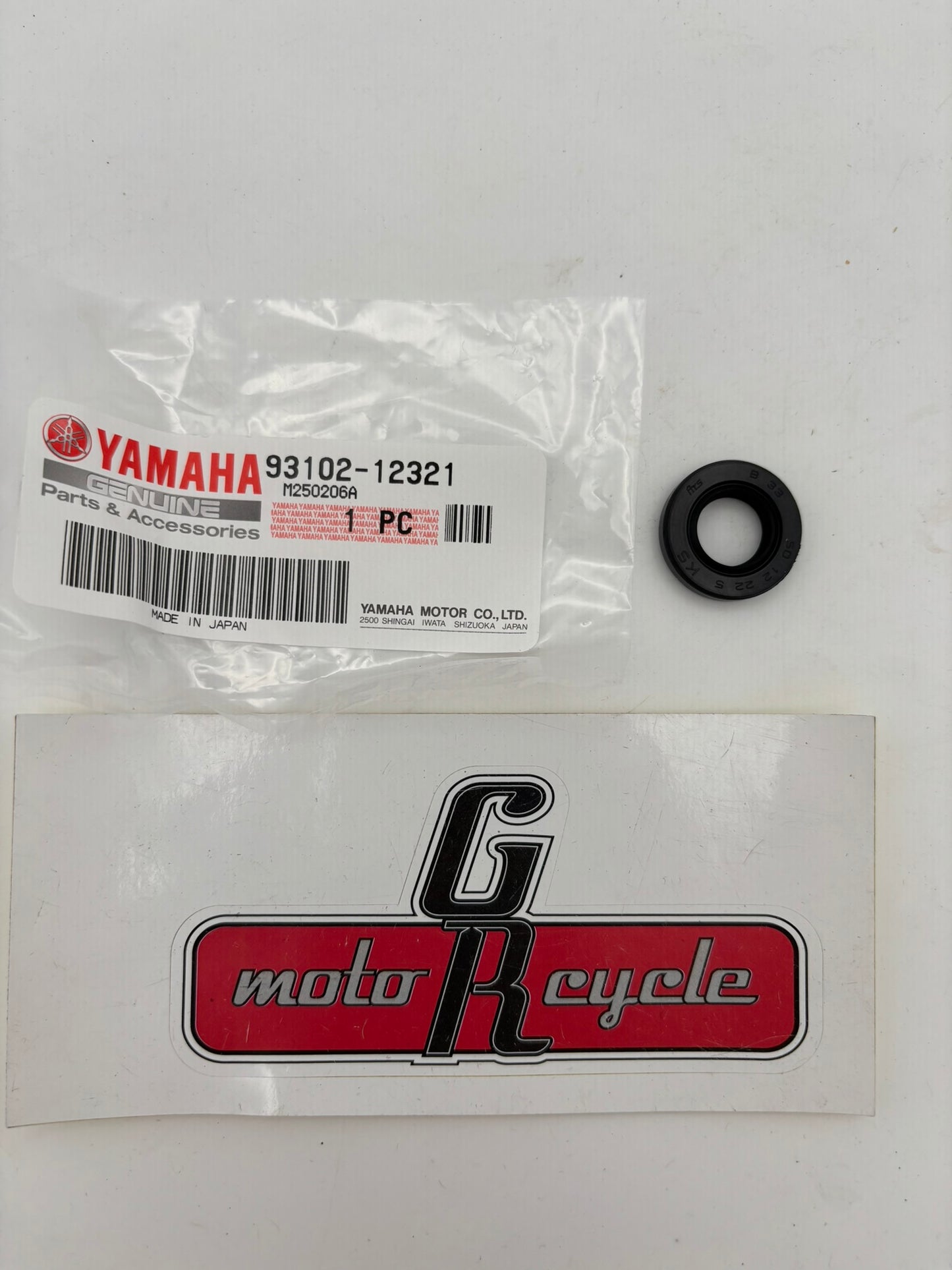 YAMAHA OIL SEAL (30X) 93102-12321-00 Y247