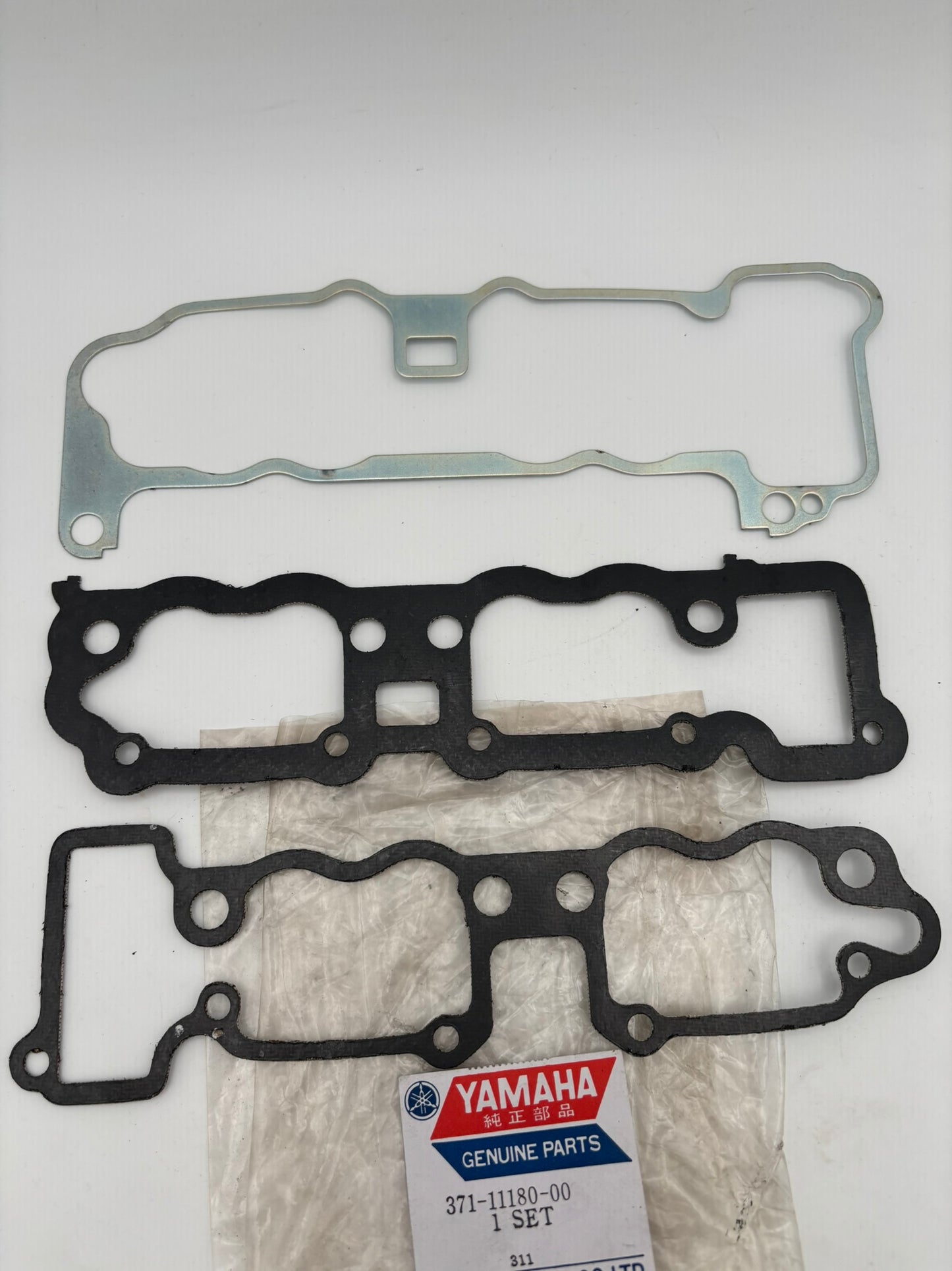 YAMAHA CYLINDER HEAD COVER GASKET 371-11180-00-00 Y6