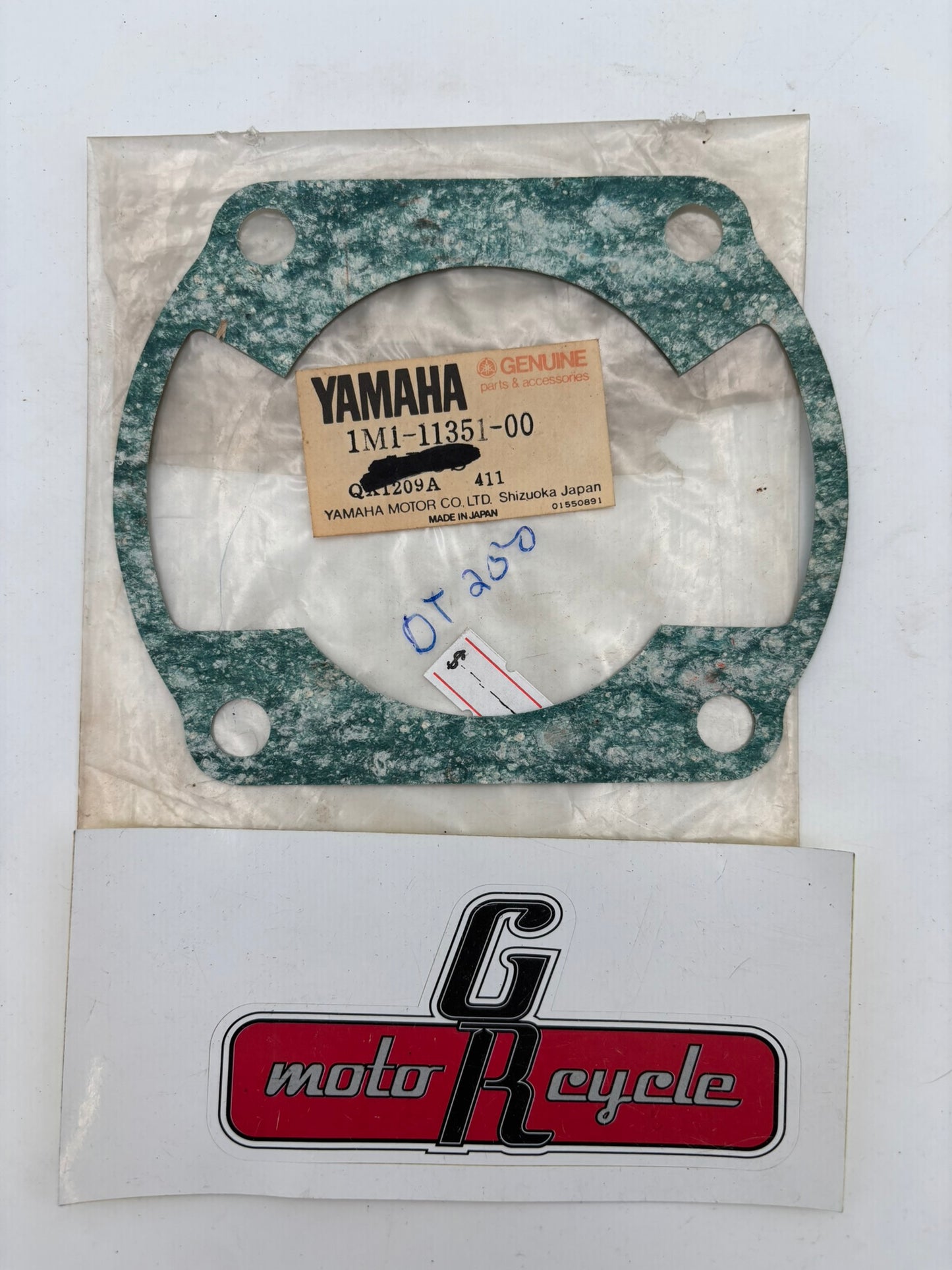 YAMAHA CYLINDER BASE GASKET 1M1-11351-00-00 Y6