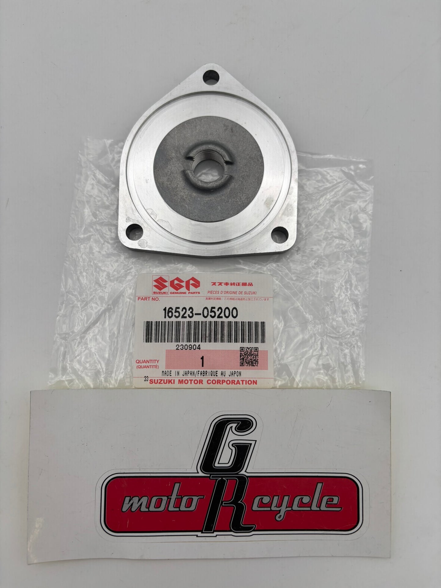 SUZUKI OIL STRAINER CAP (SUB 16523-05210 ) 16523-05200 S11