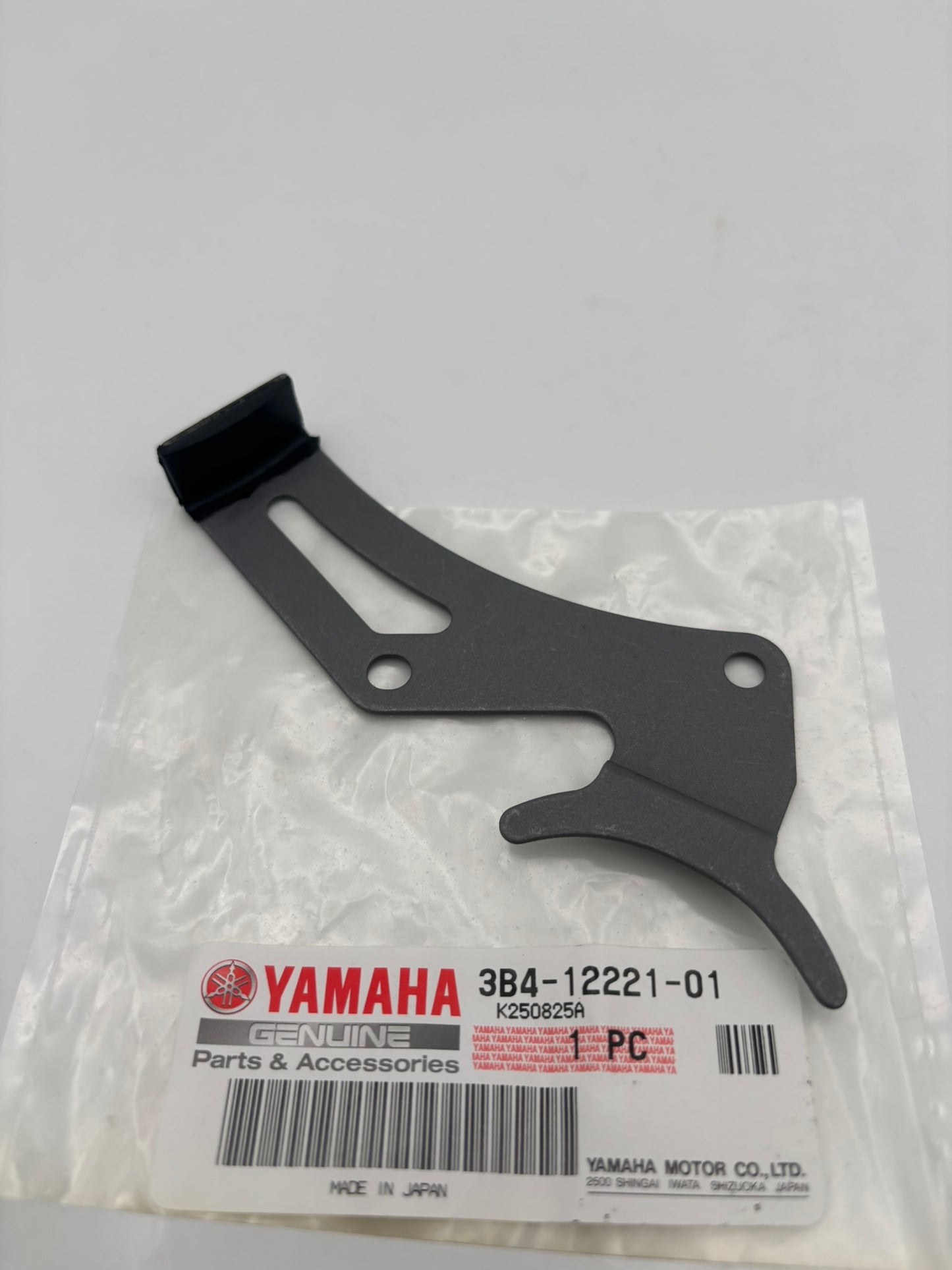 YAMAHA STOPPER GUIDE 3 (SUB 3B4-12221-00-00 ) 3B4-12221-01-00 Y262