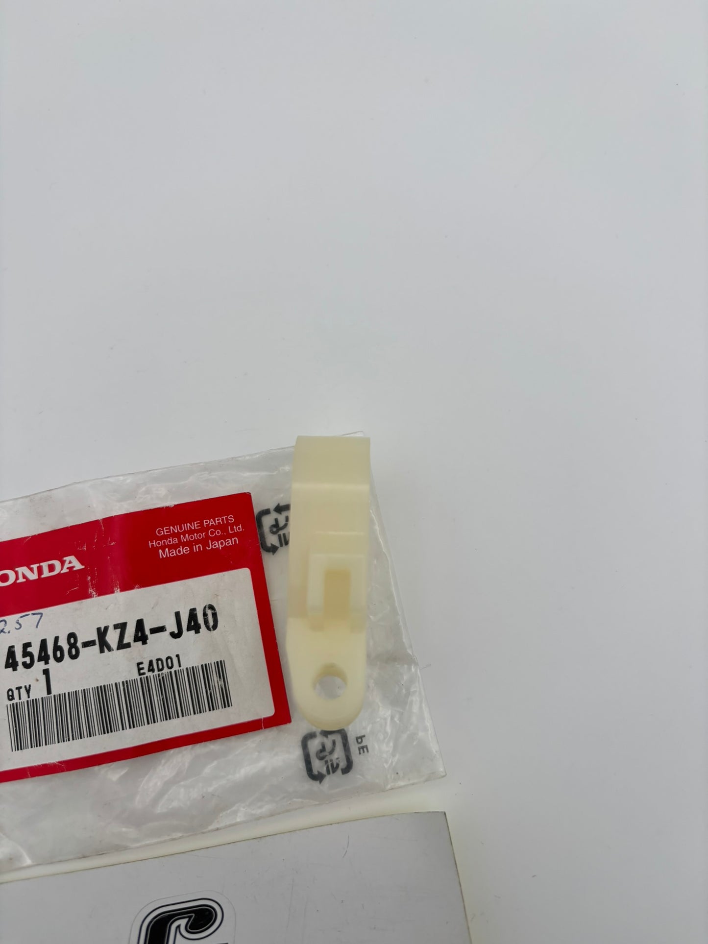 HONDA FRONT BRAKE HOSE GUIDE 45468-KZ4-J40 H100