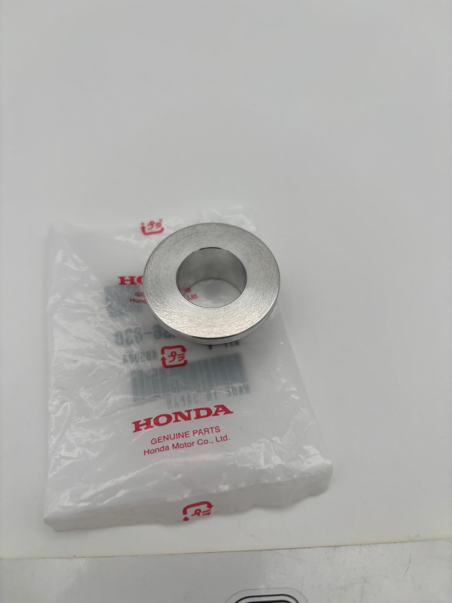 HONDA LH REAR WHEEL COLLAR 42311-KS6-830 H100