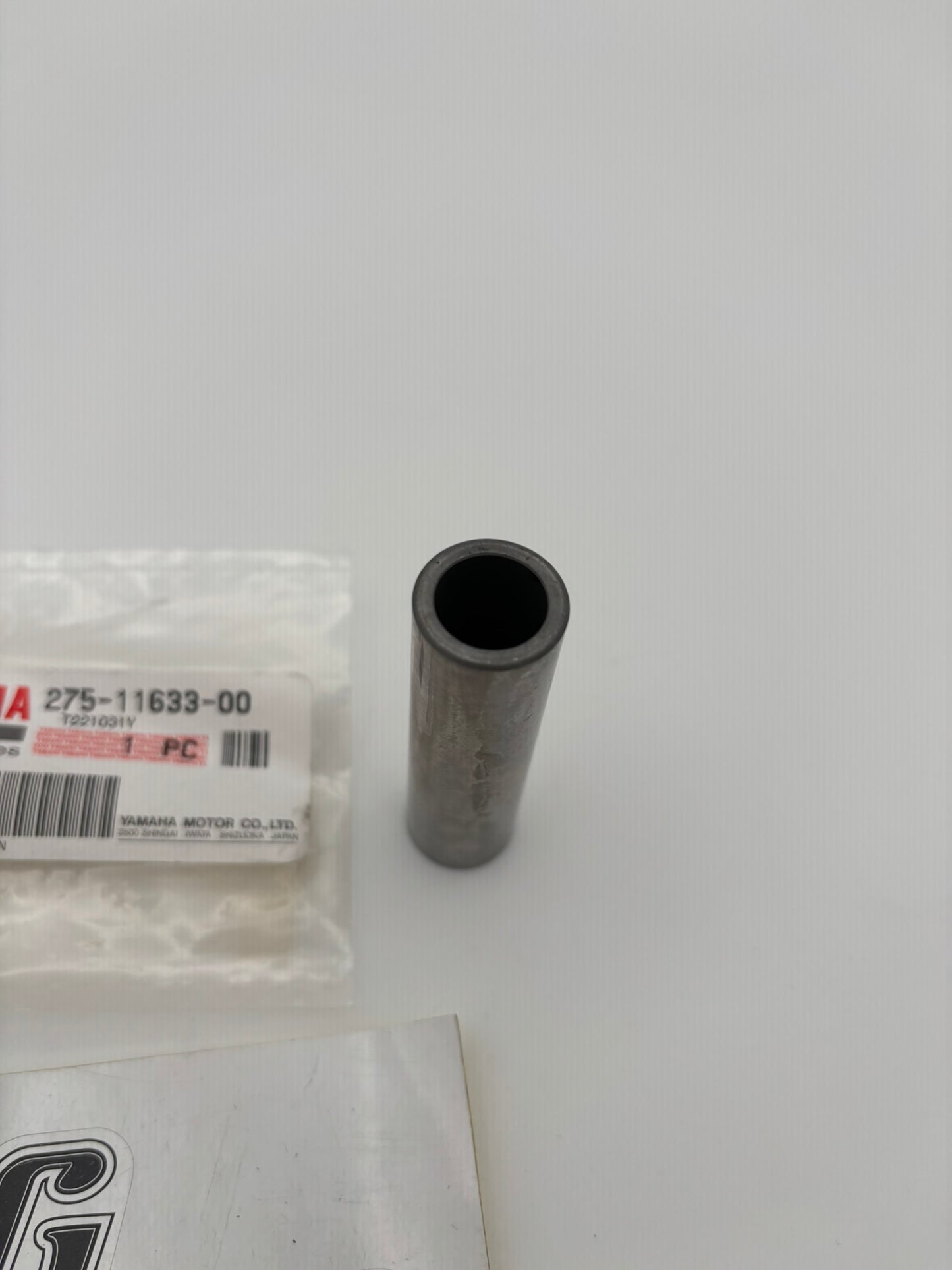 YAMAHA PISTON PIN 275-11633-00-00 Y56