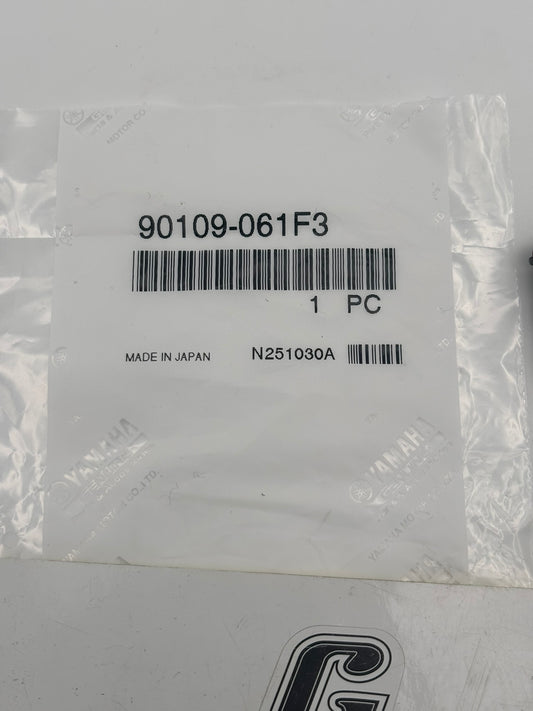 YAMAHA BOLT (3GB) (SUB 90109-06797-00 ) 90109-061F3-00 Y158