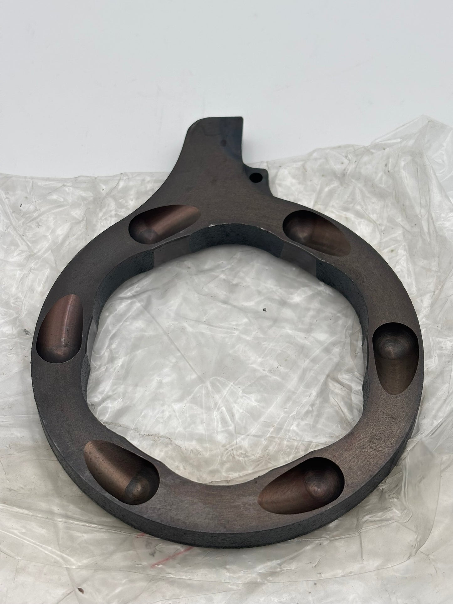 YAMAHA GUIDE PLATE 1CT-F5689-00-00 Y18
