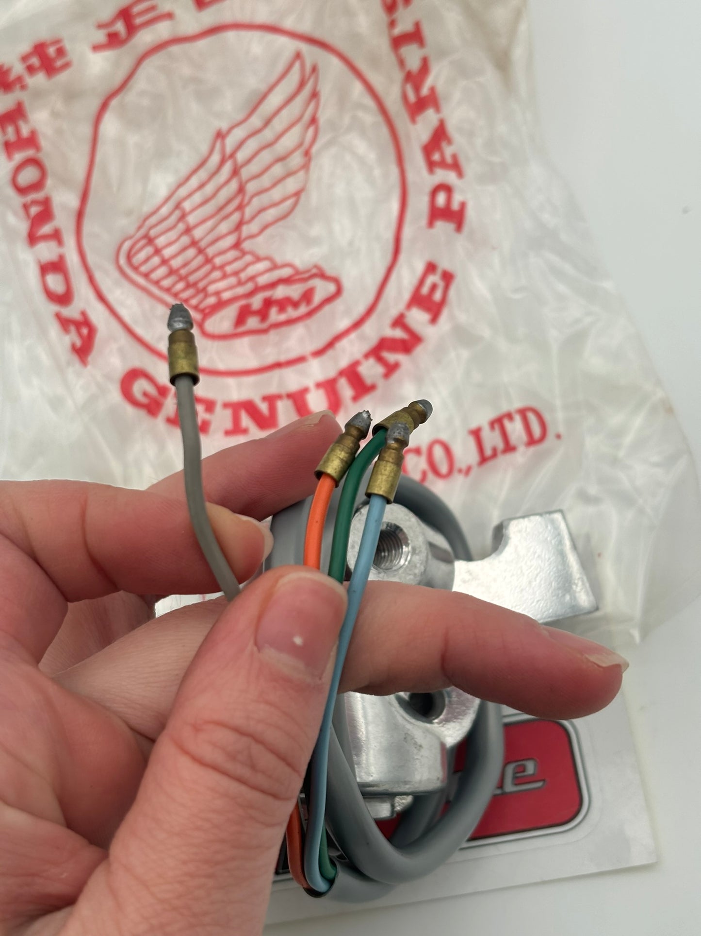HONDA TURN SIGNAL SWITCH 35250-035-010 H233