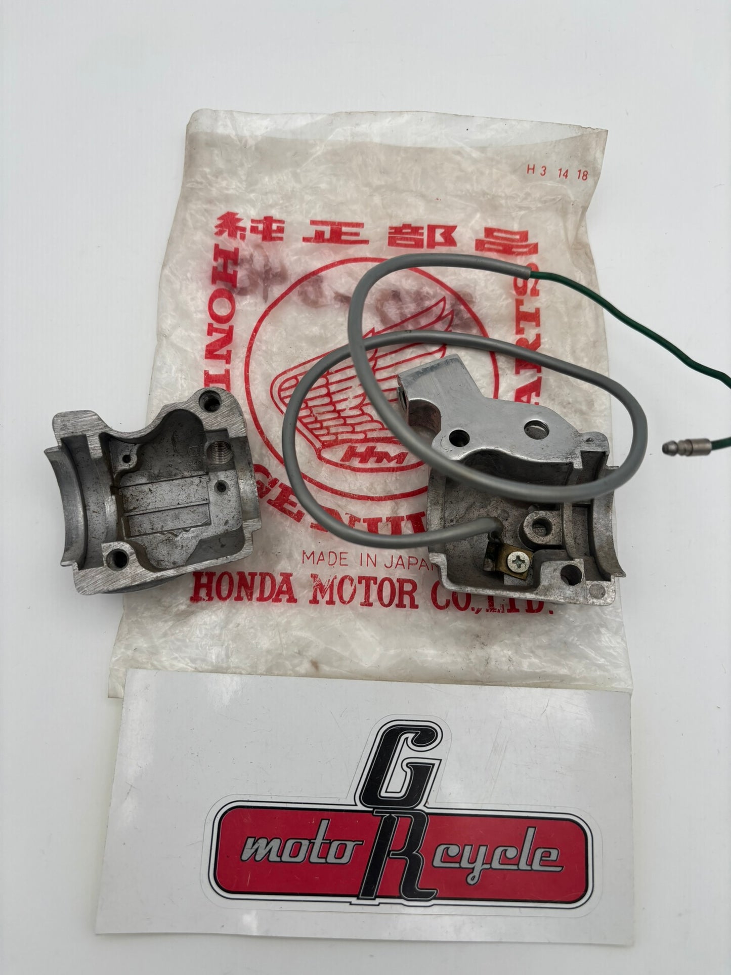 HONDA TURN SIGNAL SWITCH (SUB 35250-028-601 35250-028-602 ) 35250-028-600 H233