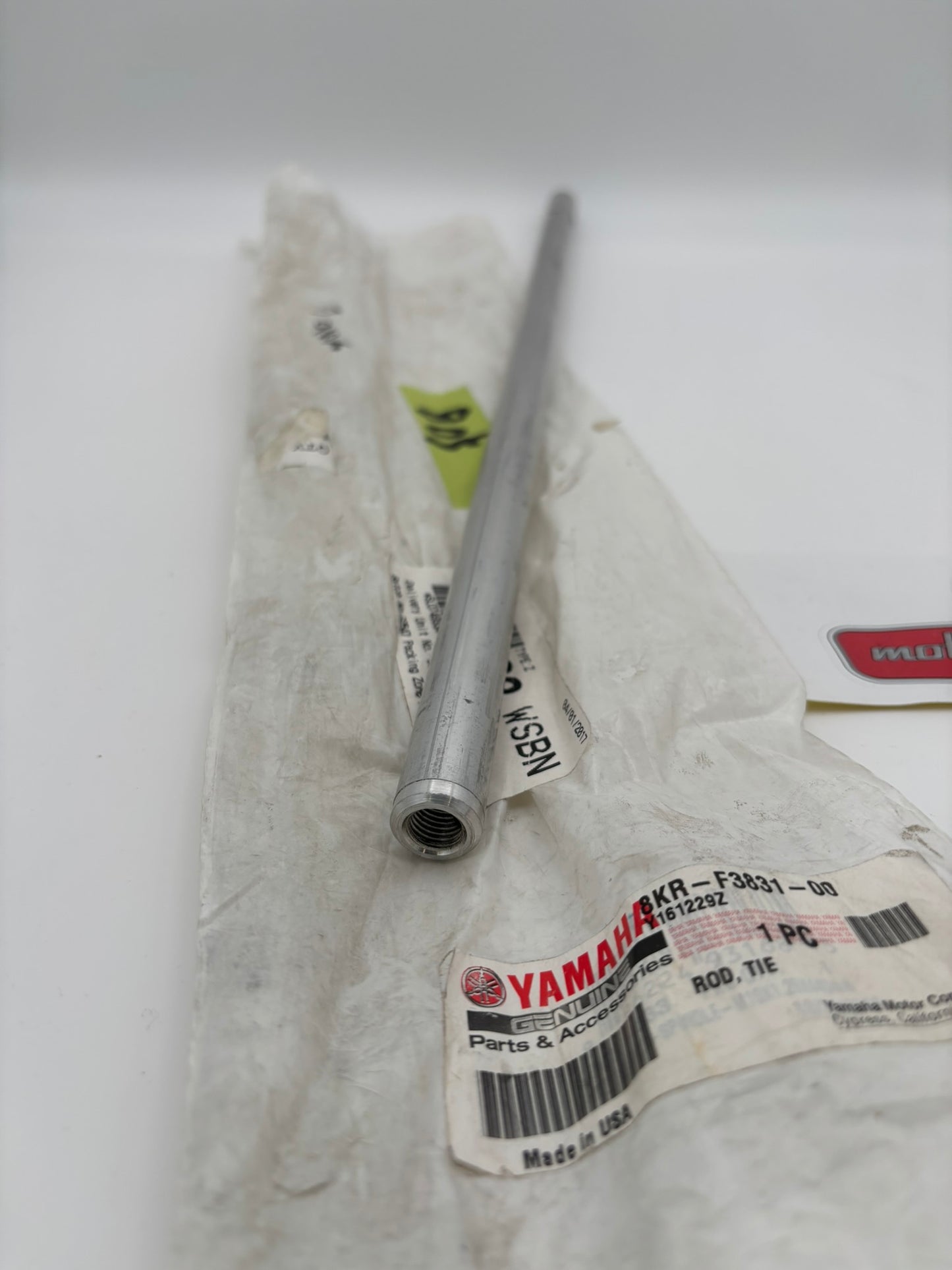 YAMAHA TIE ROD 8KR-F3831-00-00 Y193