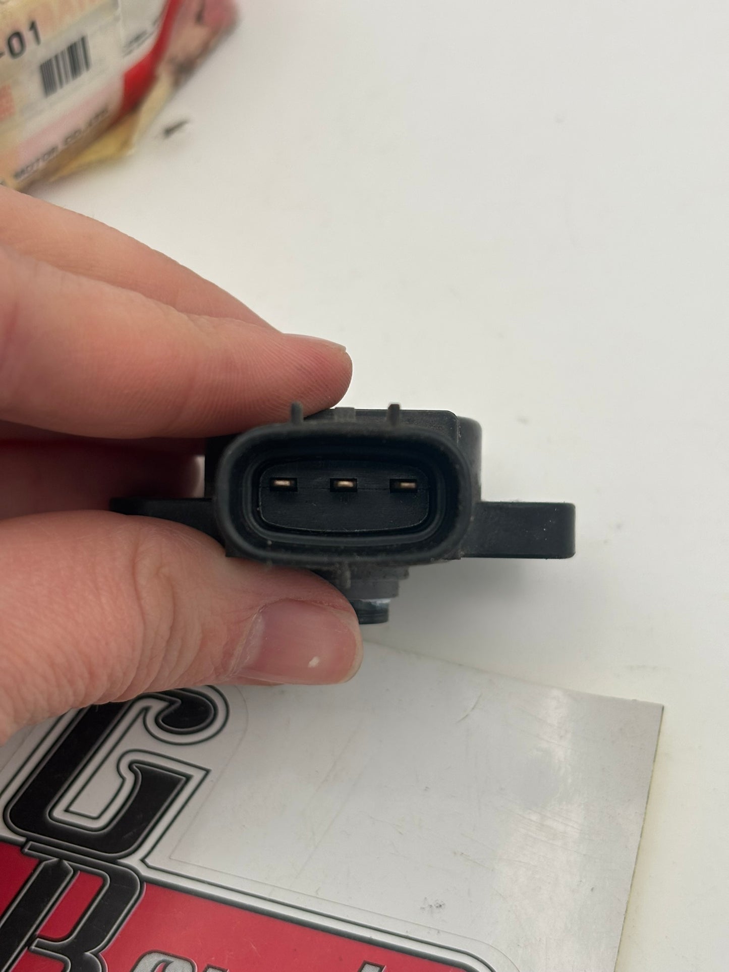 YAMAHA USED THROTTLE SENSOR (SUB 3P6-85885-00-00 3P6-85885-01-00 ) 5PX-85885-01-00-U Y283