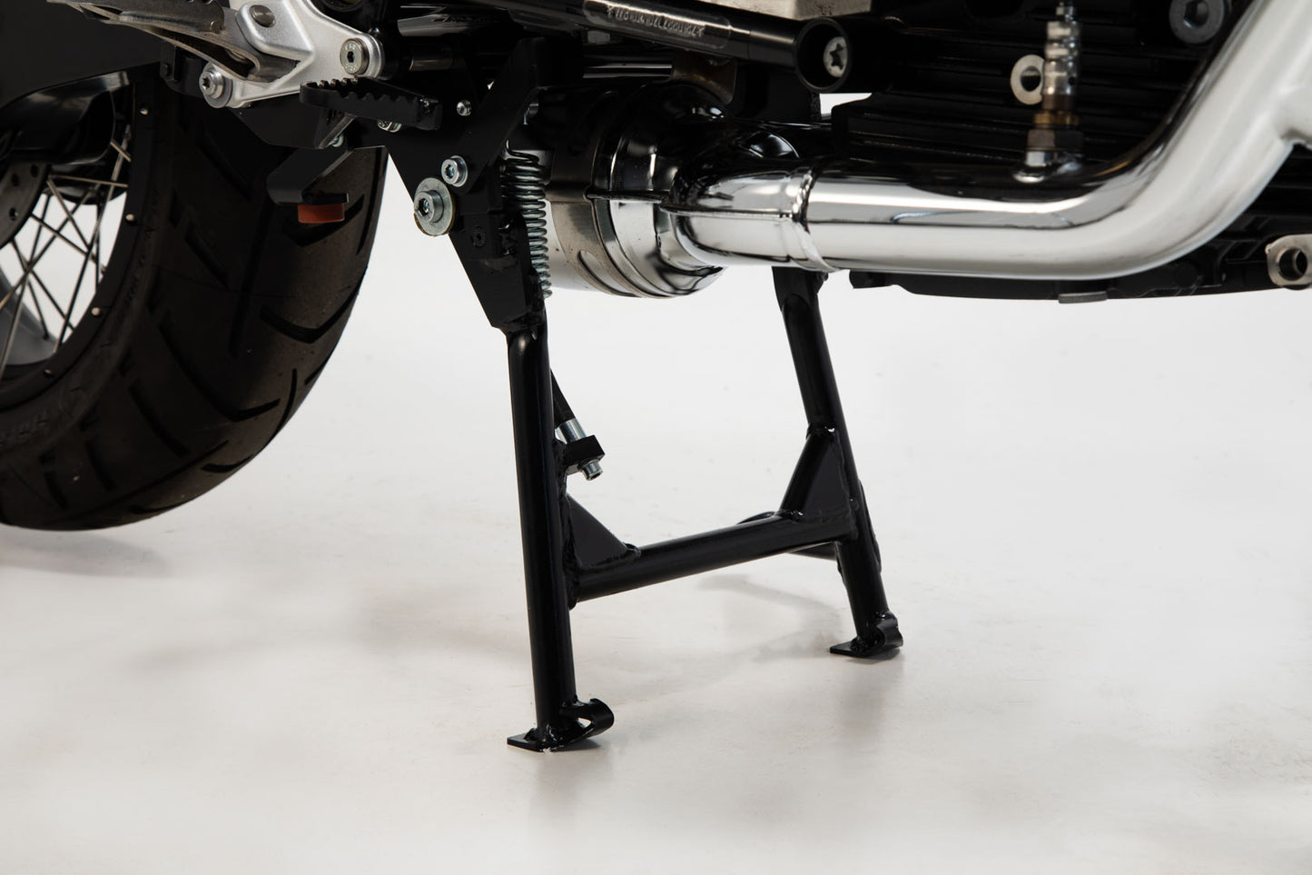 SW-MOTECH CENTERSTAND R9T URBAN/GS/SCRAM (16-22) HPS.07.653.10000/B