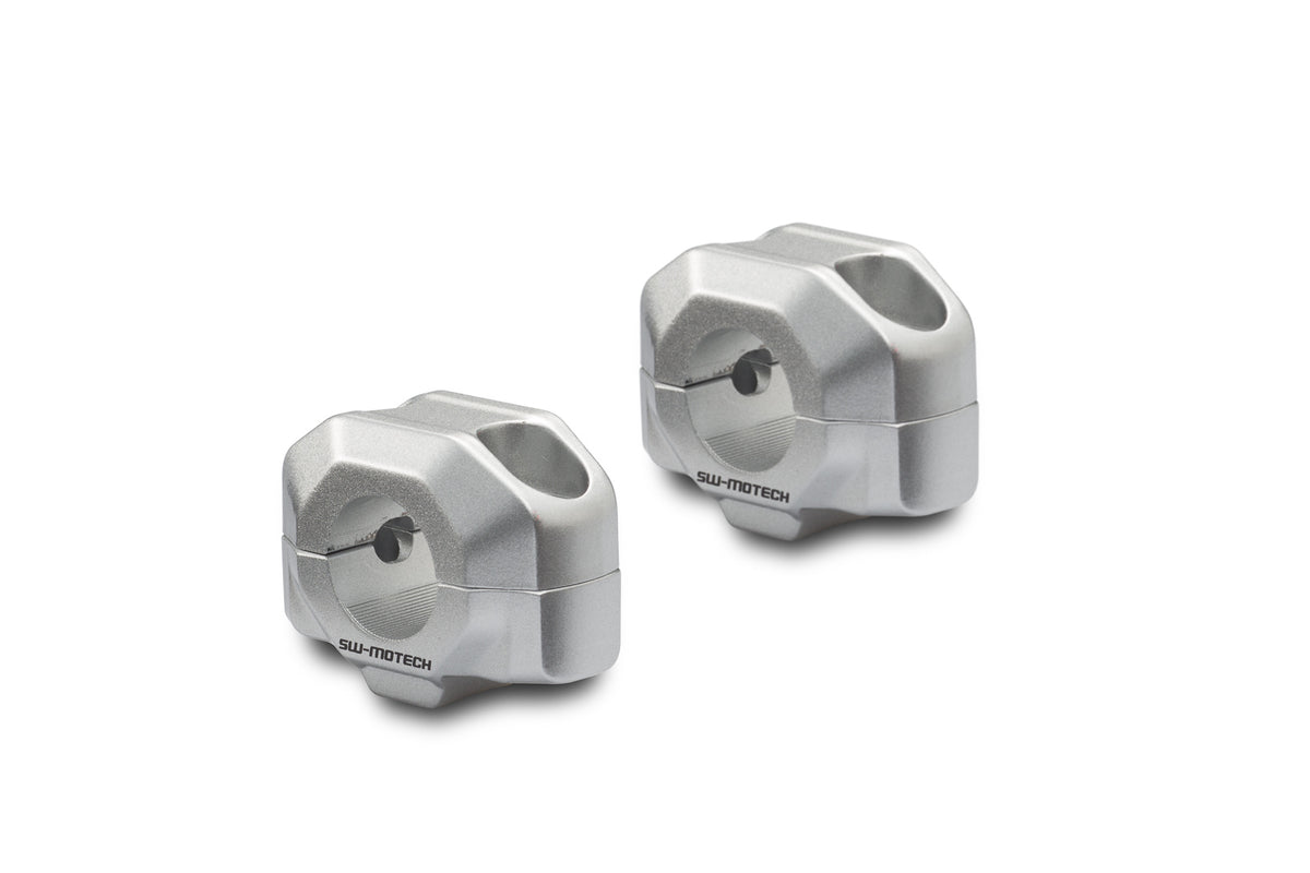 SW-MOTECH BAR RISER 15MM FOR 22MM BAR SILVER LEH.00.039.22001.15/S