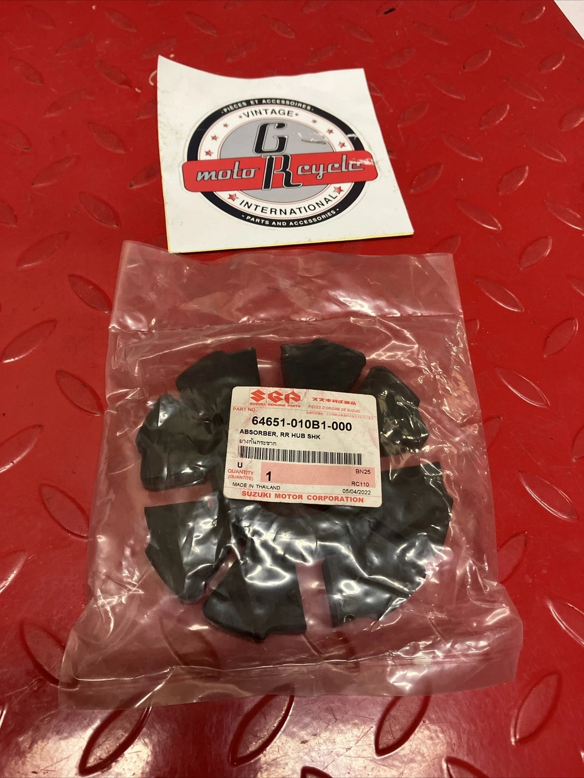 SUZUKI ABSORBER REAR WHEEL SUB 64651-01000 64651-010B1 S21