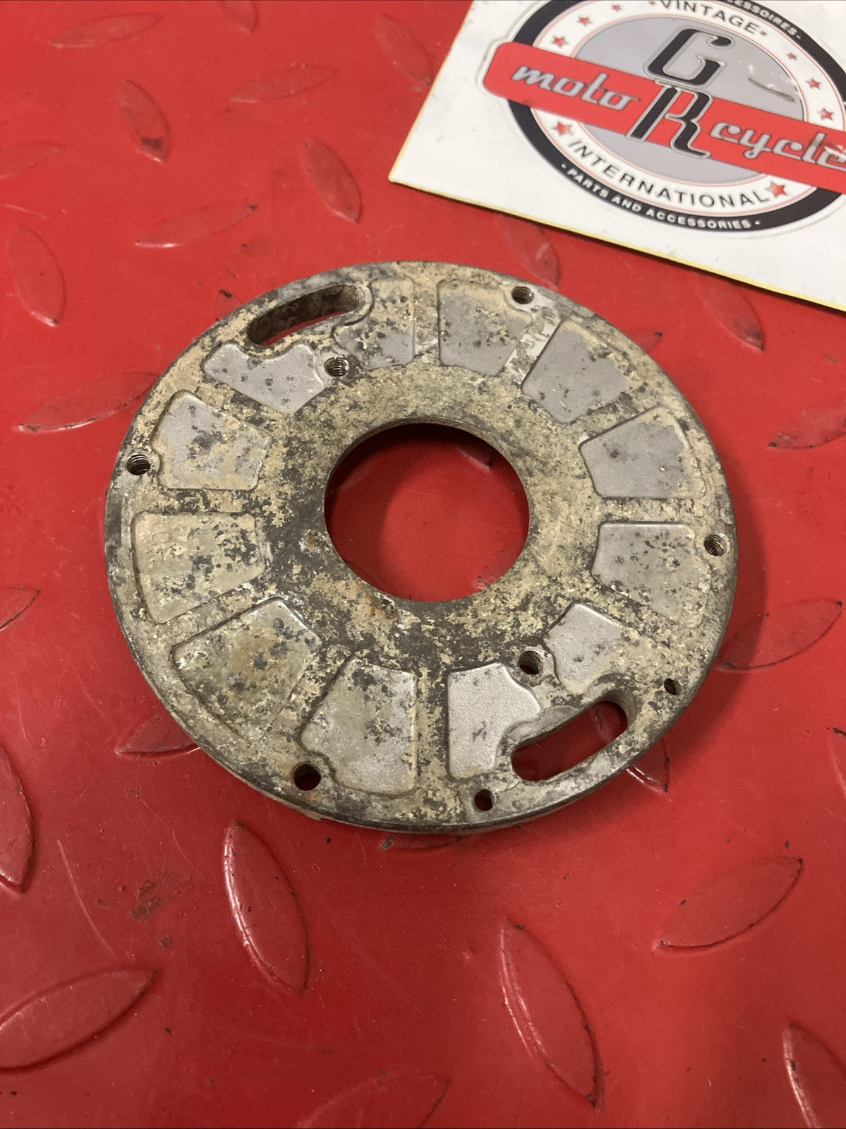 Yamaha YZ125 1981 stator generator magneto base plate holder 1980