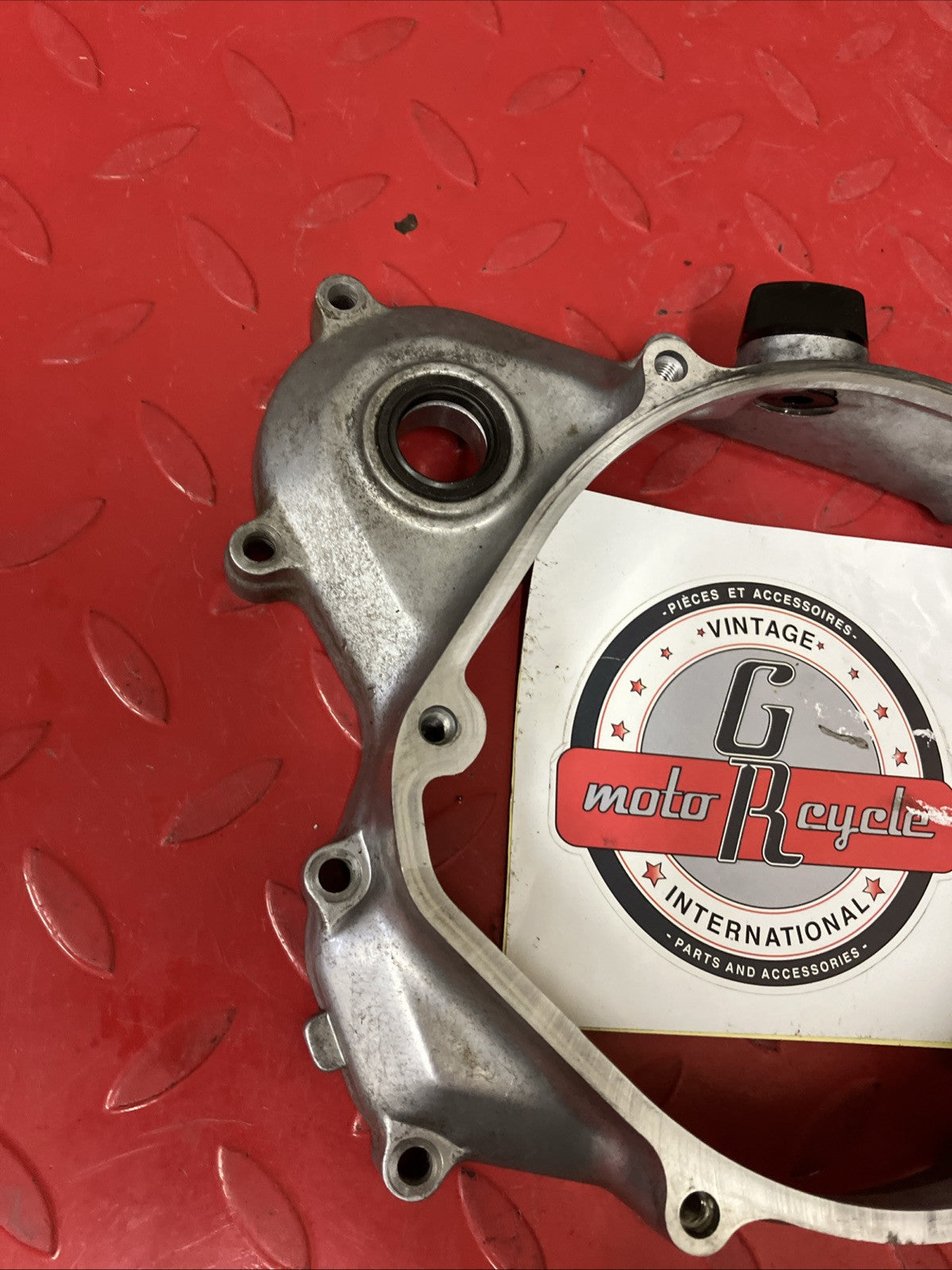 Honda CR250R 2000 Right crankcase inner clutch cover 1997 1998 1999 2001