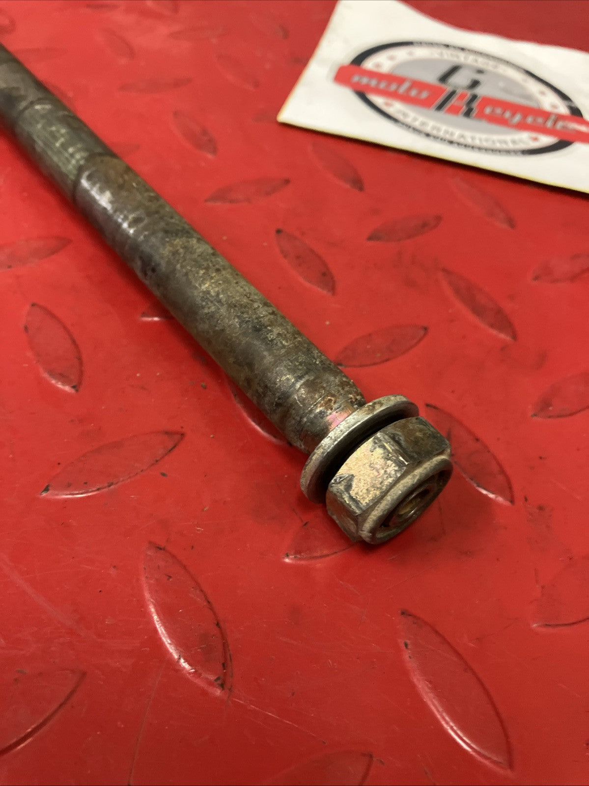 Honda CR250R 2000 Swingarm pivot bolt 1997 1998 1999 2001